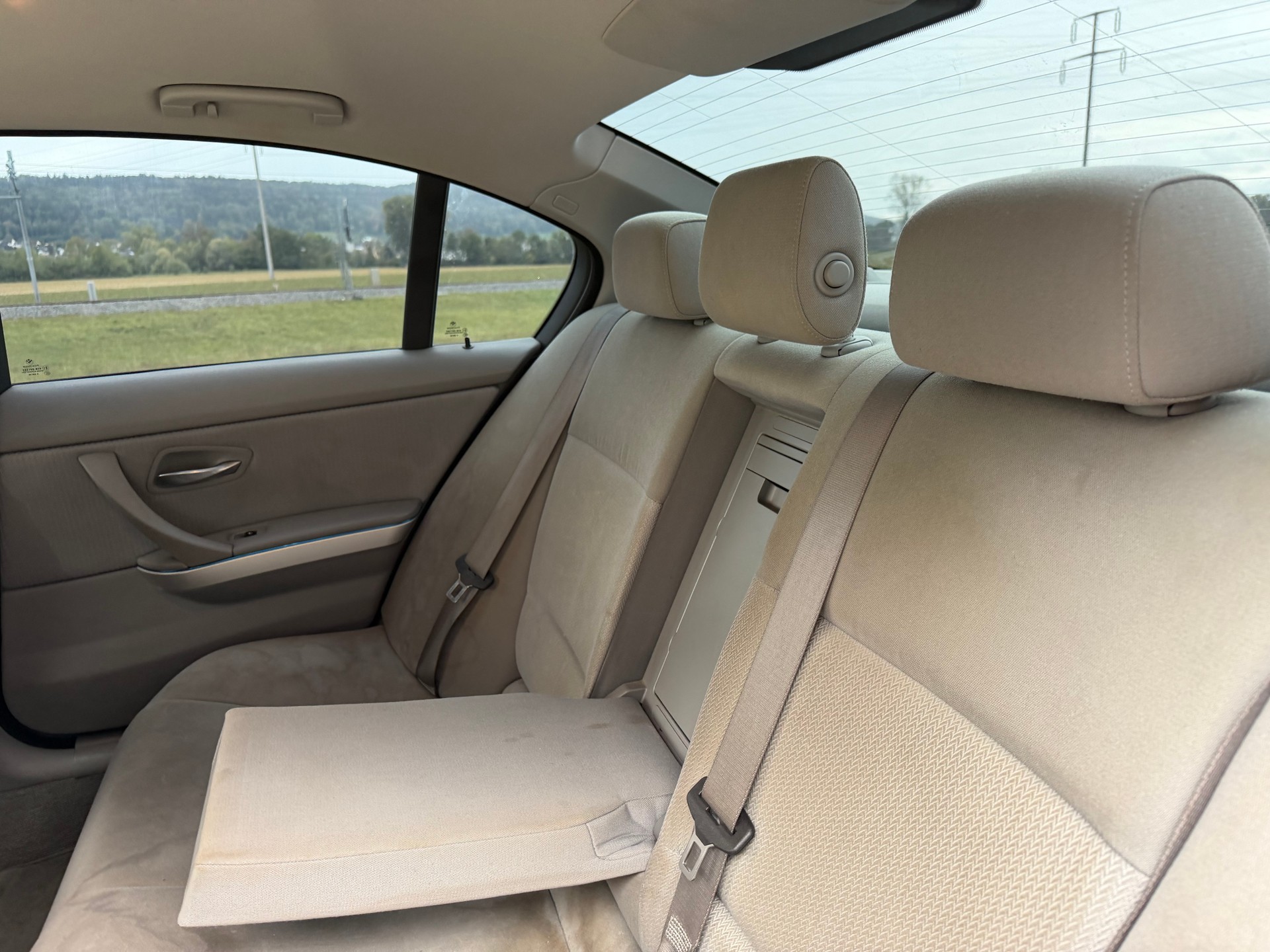 BMW 318i Steptronic-image-17