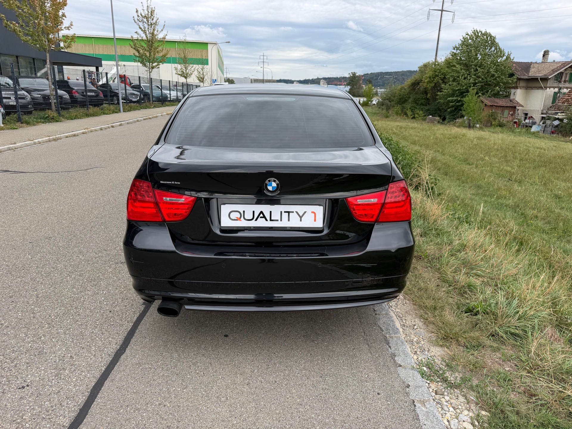 BMW 318i Steptronic-image-10