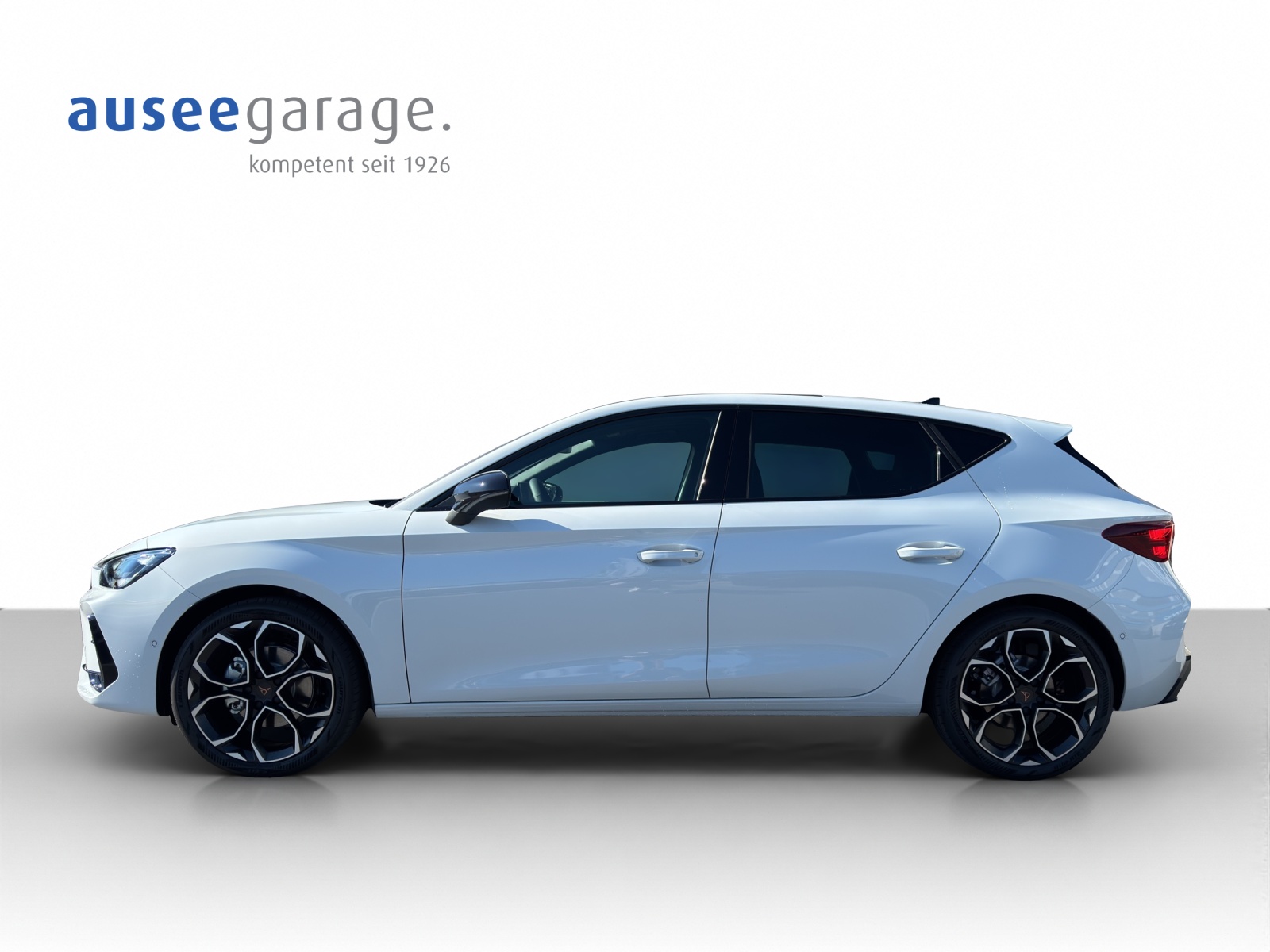 CUPRA Leon PE 1.5eTSI 150PS 7D 1500ccm 150PS/110kW 4 Zylinder eTSI Benzin / mHEV-image-1