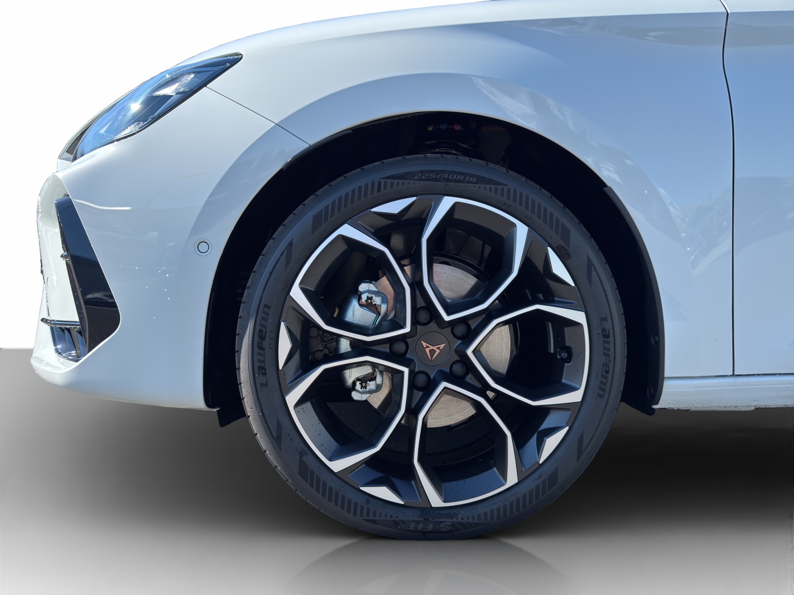 CUPRA Leon PE 1.5eTSI 150PS 7D 1500ccm 150PS/110kW 4 Zylinder eTSI Benzin / mHEV-image-10