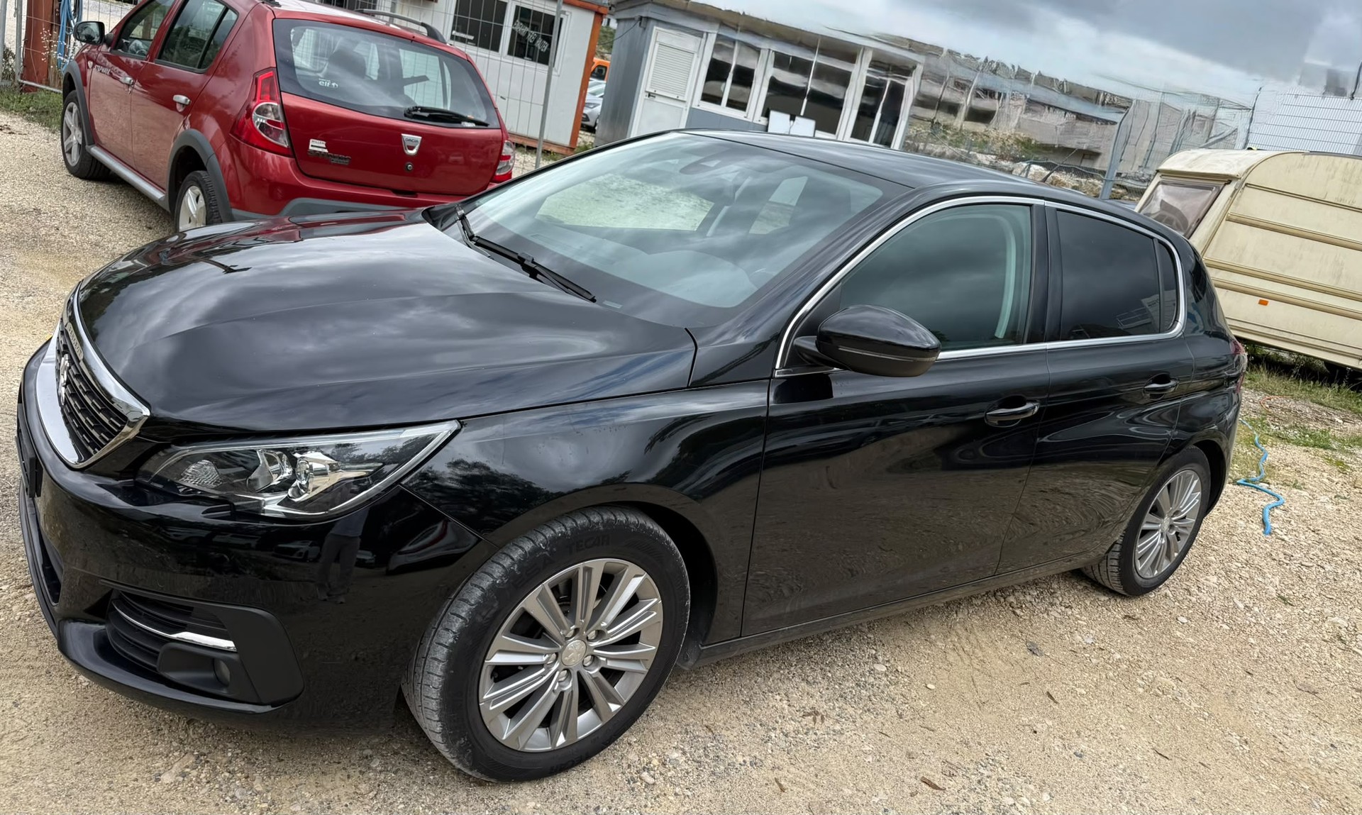 PEUGEOT 308 1.2 THP Style Automatic-image-0