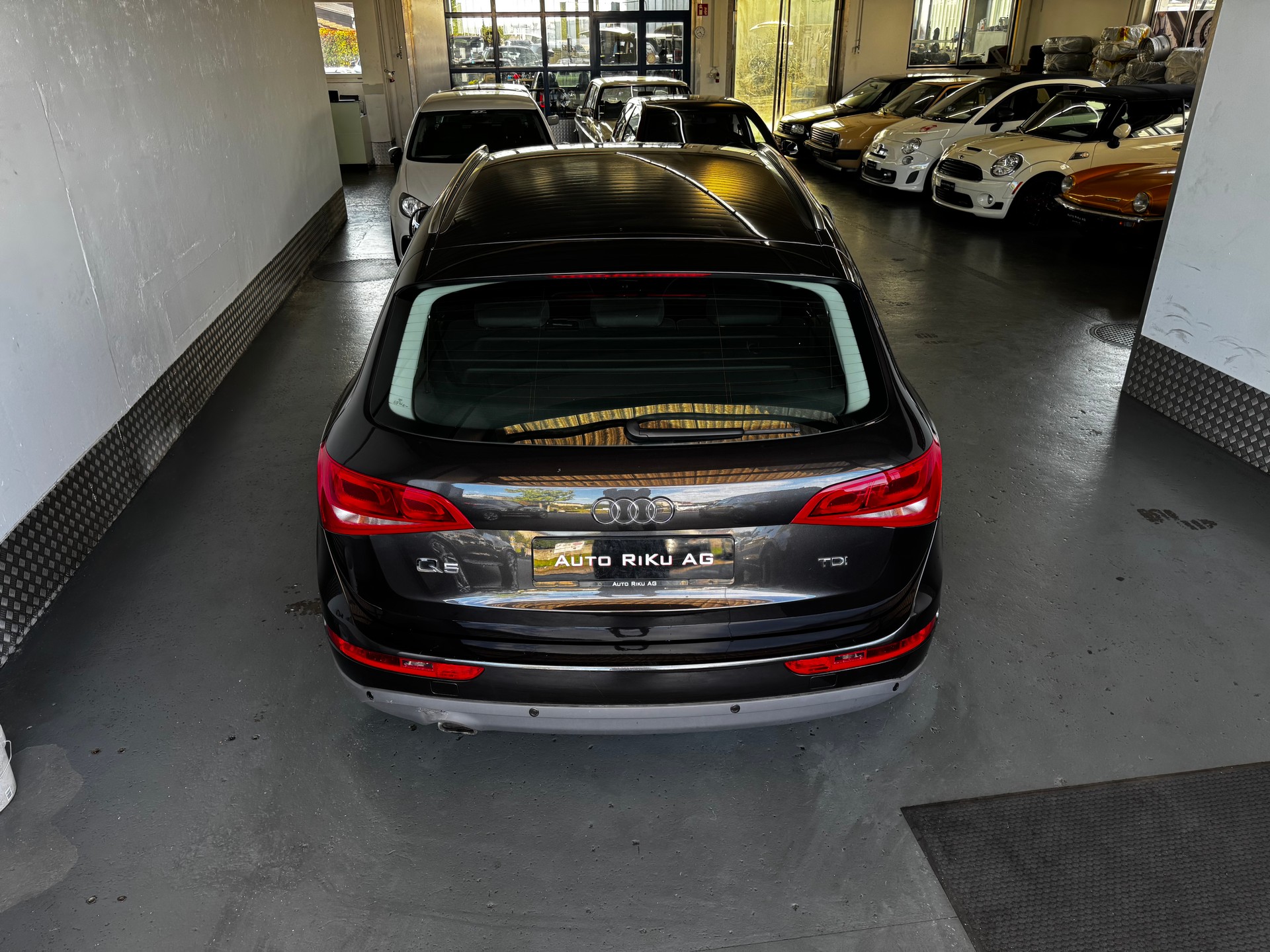 AUDI Q5 2.0 TDI-image-9