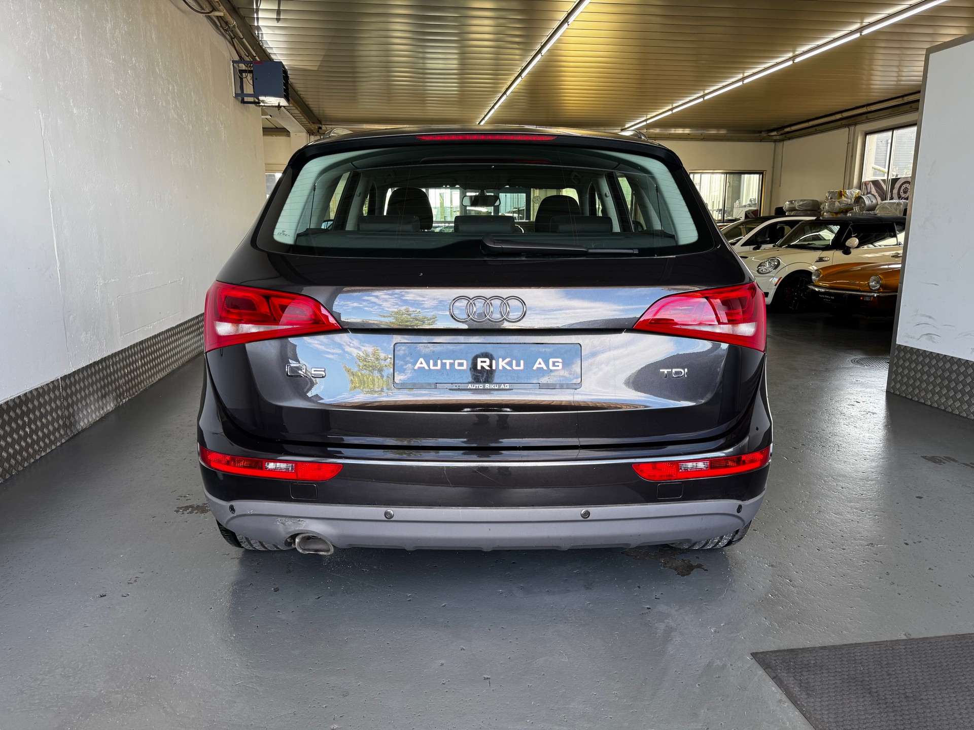AUDI Q5 2.0 TDI-image-10