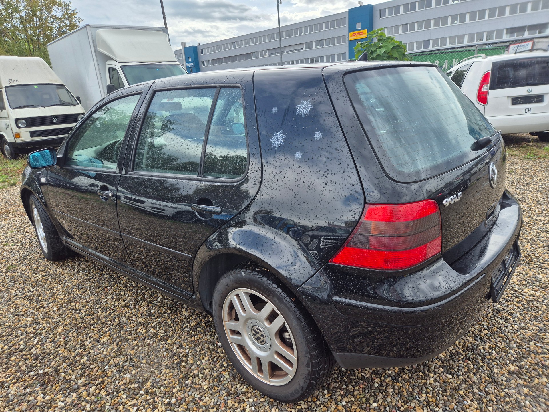 VW Golf 1.6 Automatic-image-4