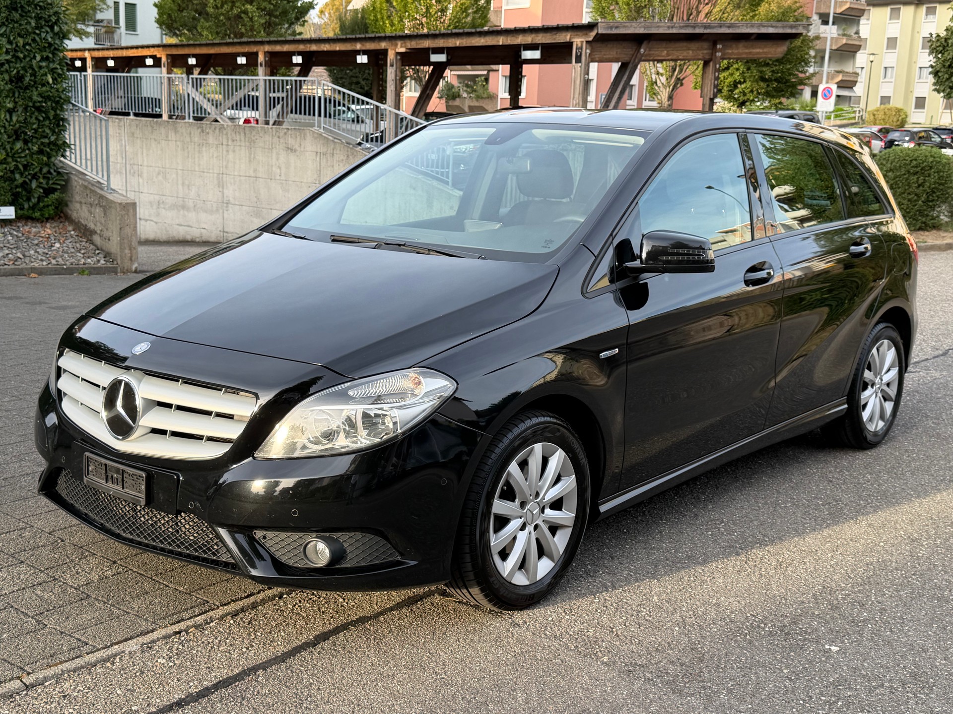 MERCEDES-BENZ B 180 CDI 7G-DCT-image-0