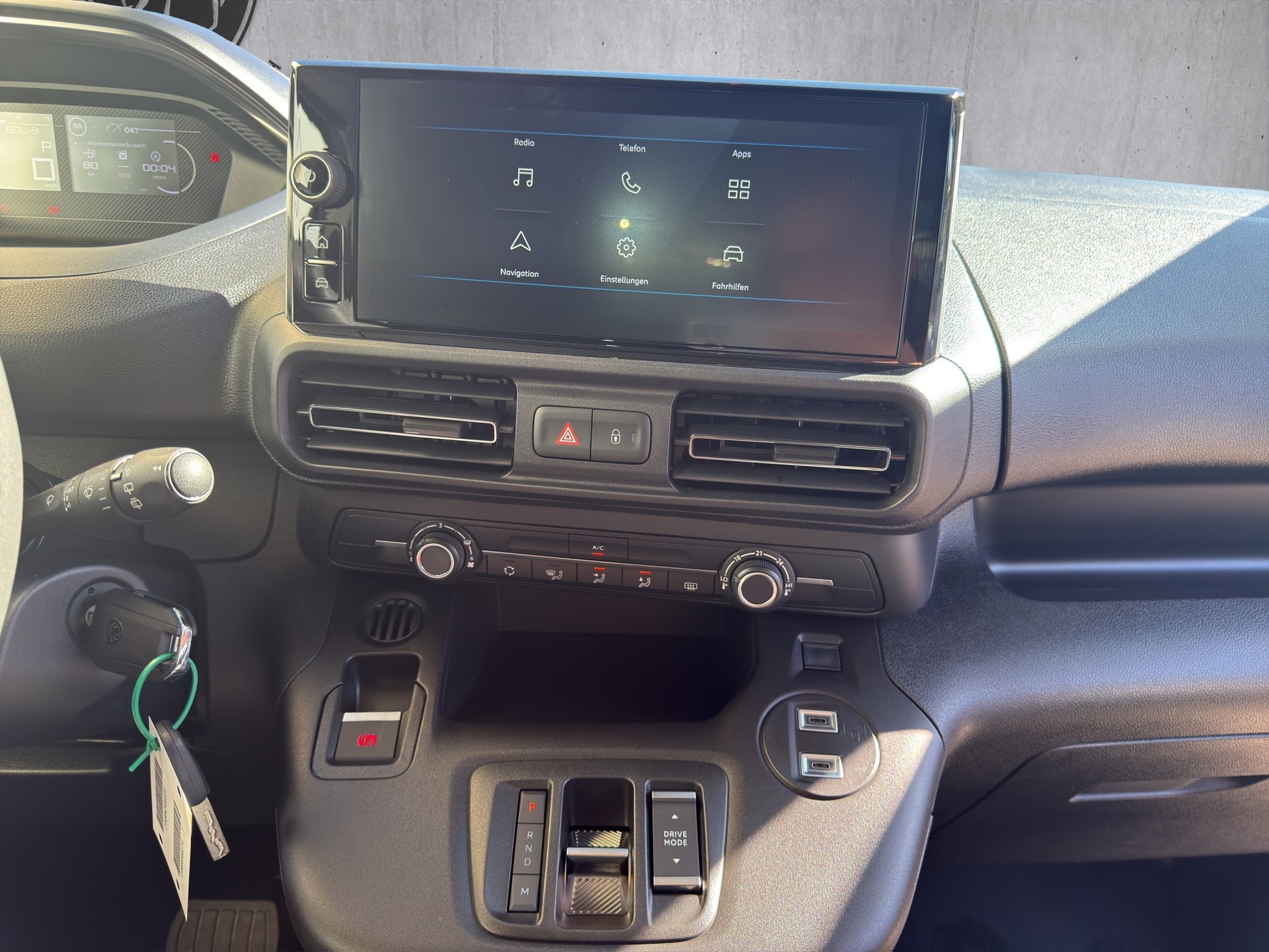 PEUGEOT Partner Kaw. 650 Standard 1.5 BlueHDI 130 S/S-image-13