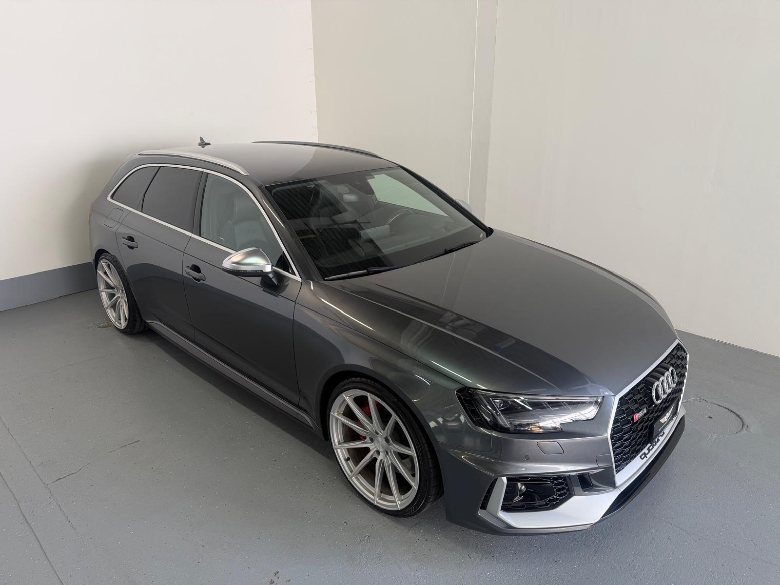 AUDI RS4 Avant 2.9 TFSI quattro tiptronic-image-0
