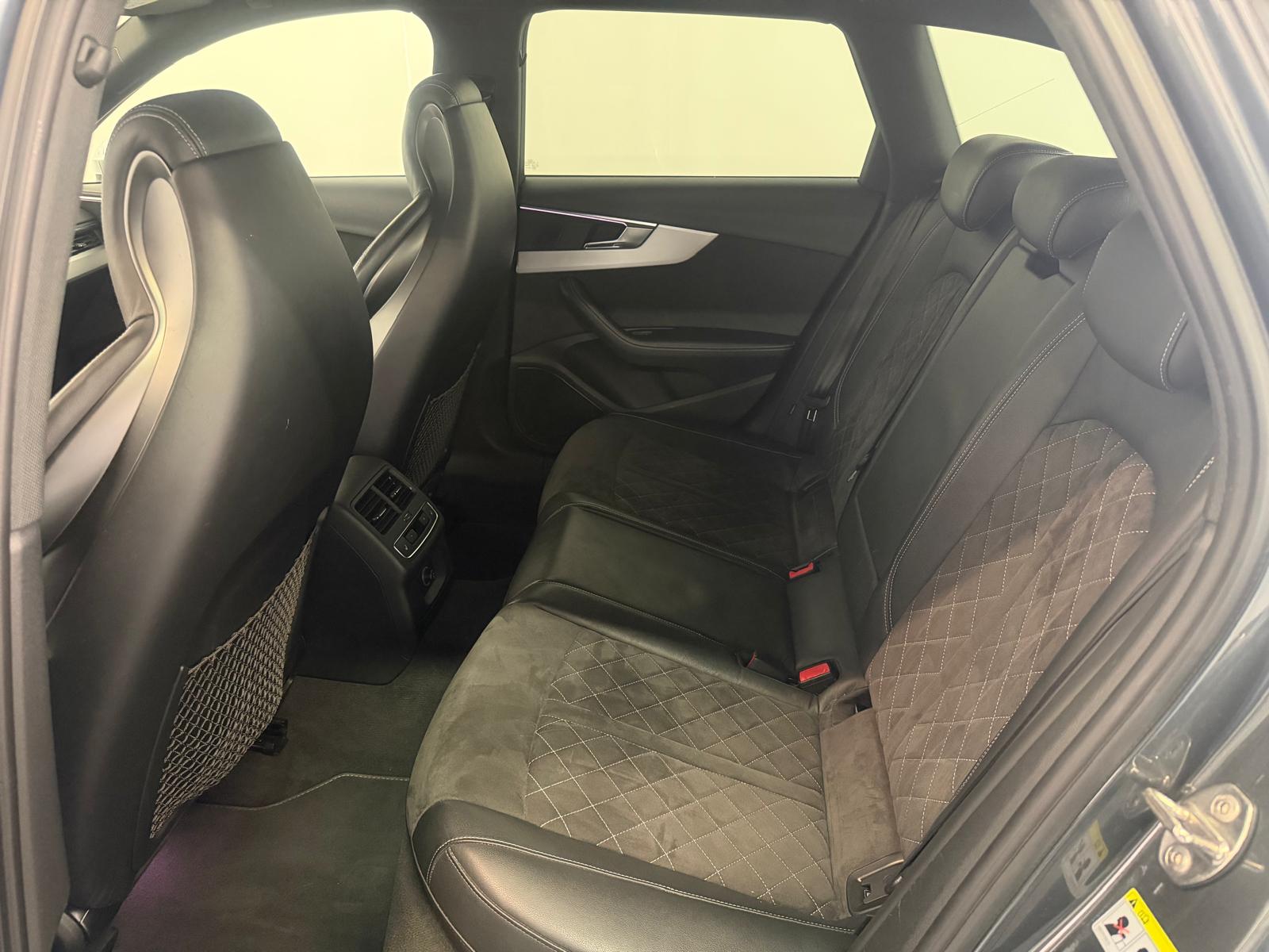 AUDI RS4 Avant 2.9 TFSI quattro tiptronic-image-17