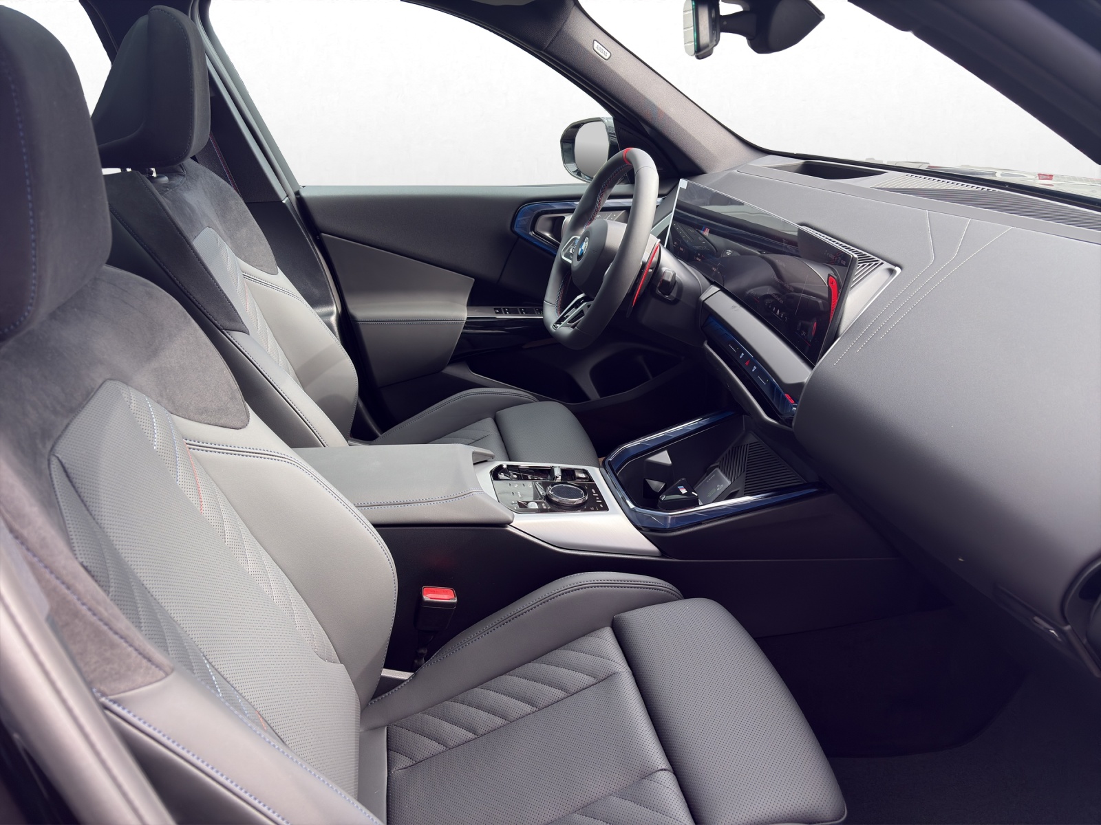 BMW X3 M50i-image-6