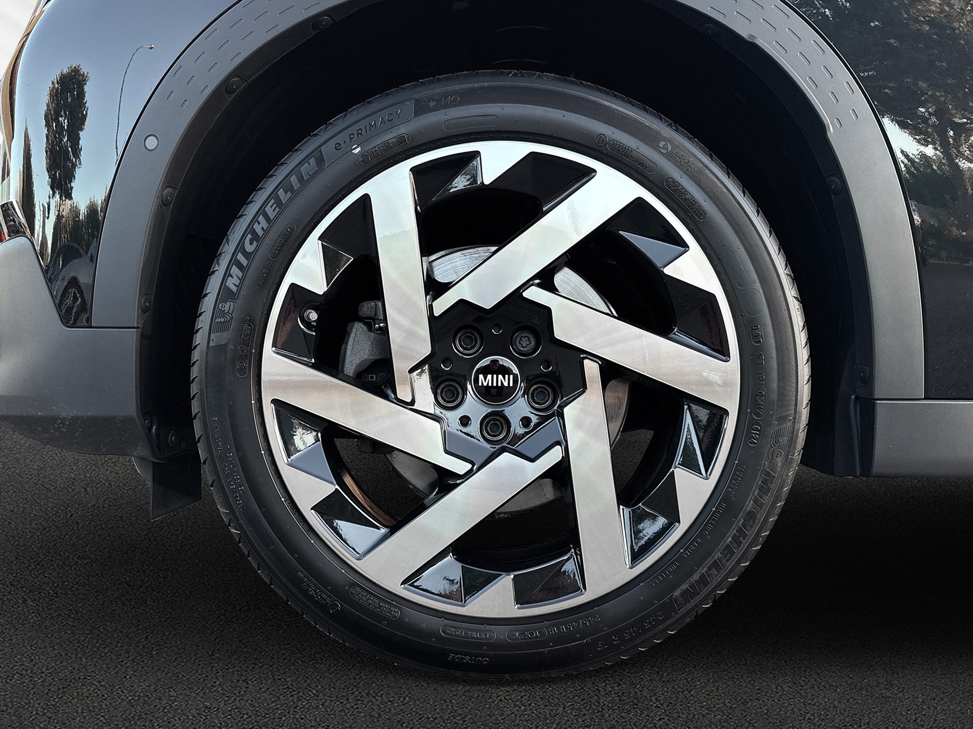 MINI Countryman C-image-8