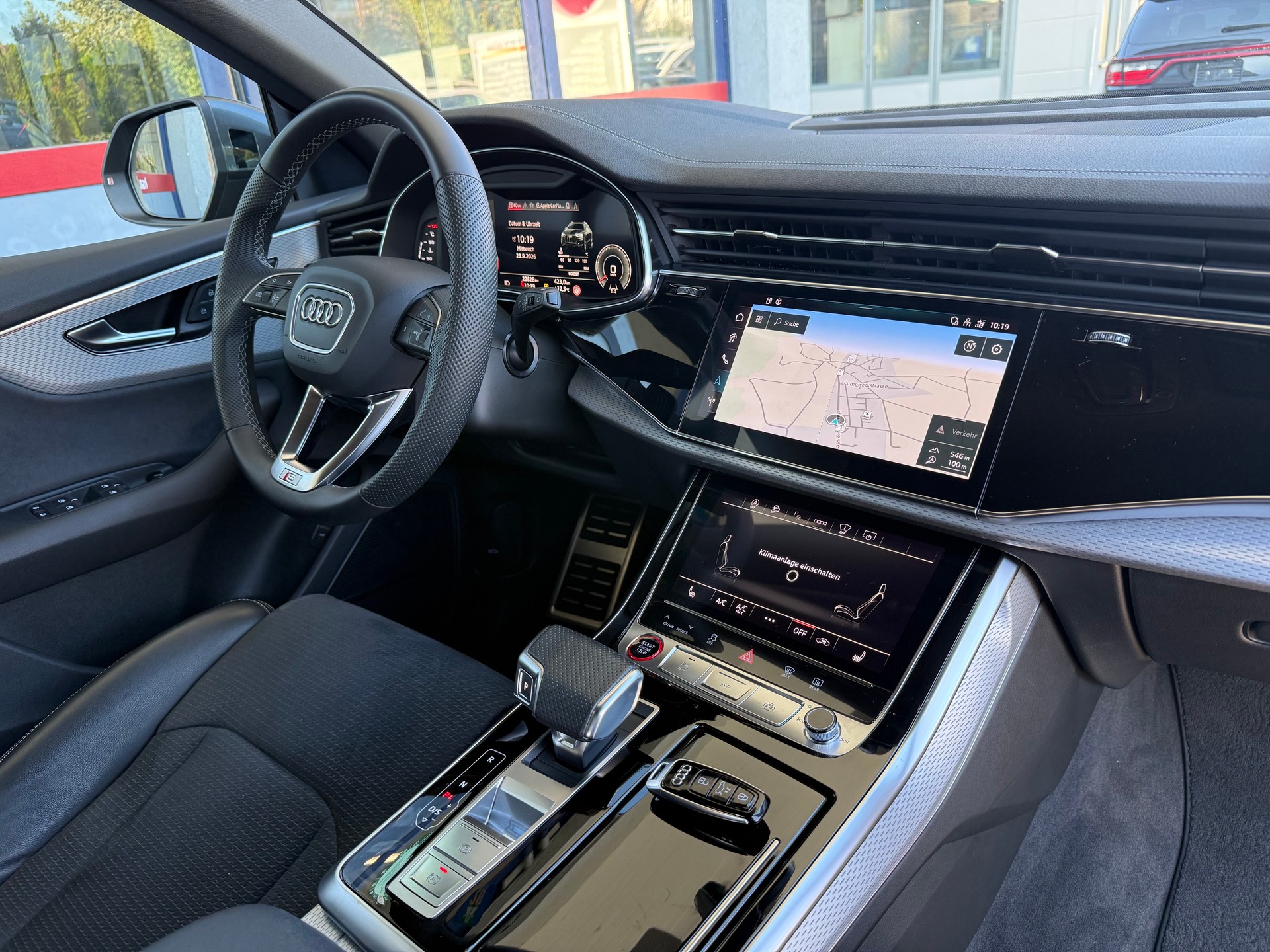 AUDI SQ8 SUV TFSI quattro tiptronic-image-6