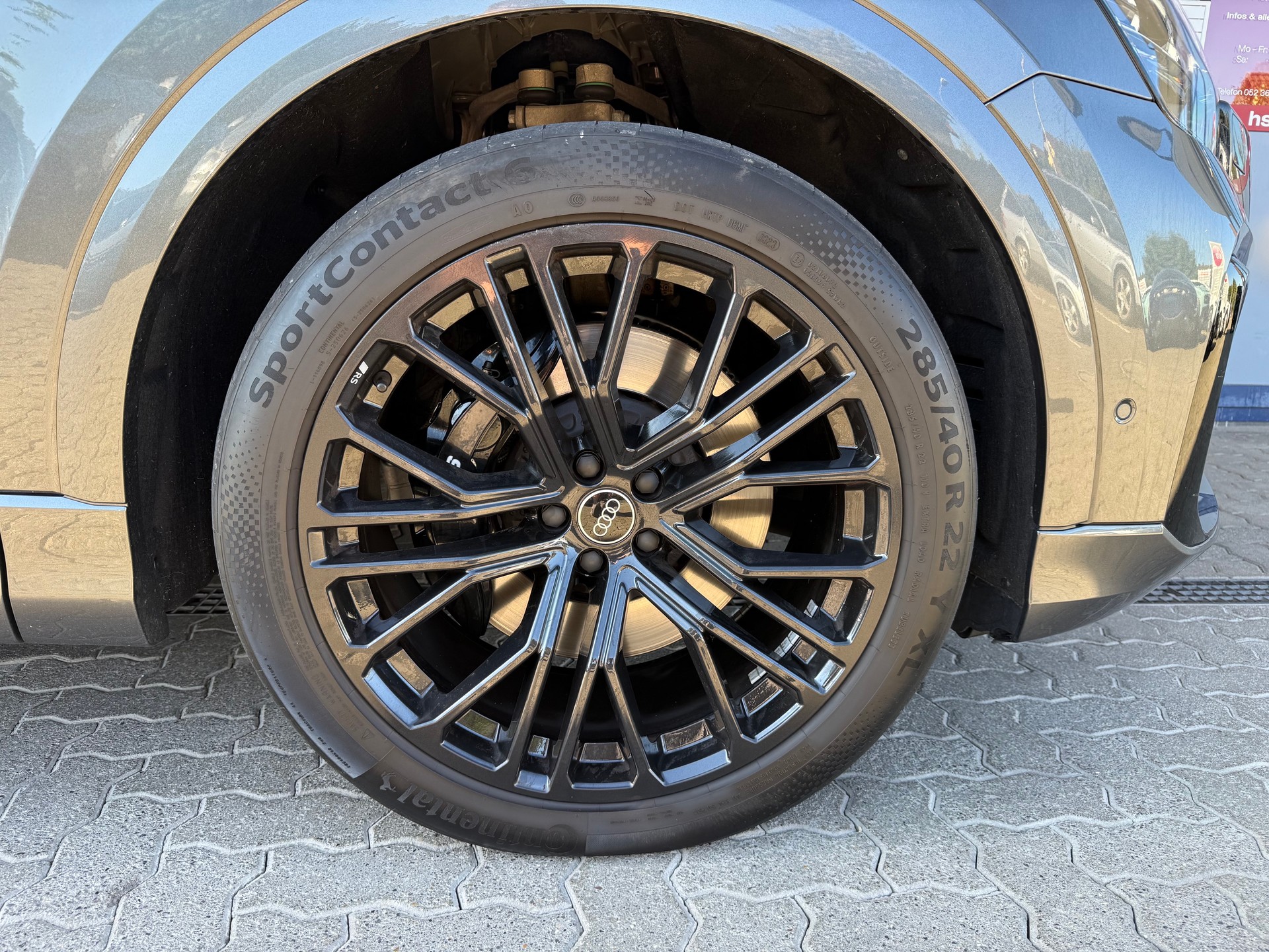 AUDI SQ8 SUV TFSI quattro tiptronic-image-3