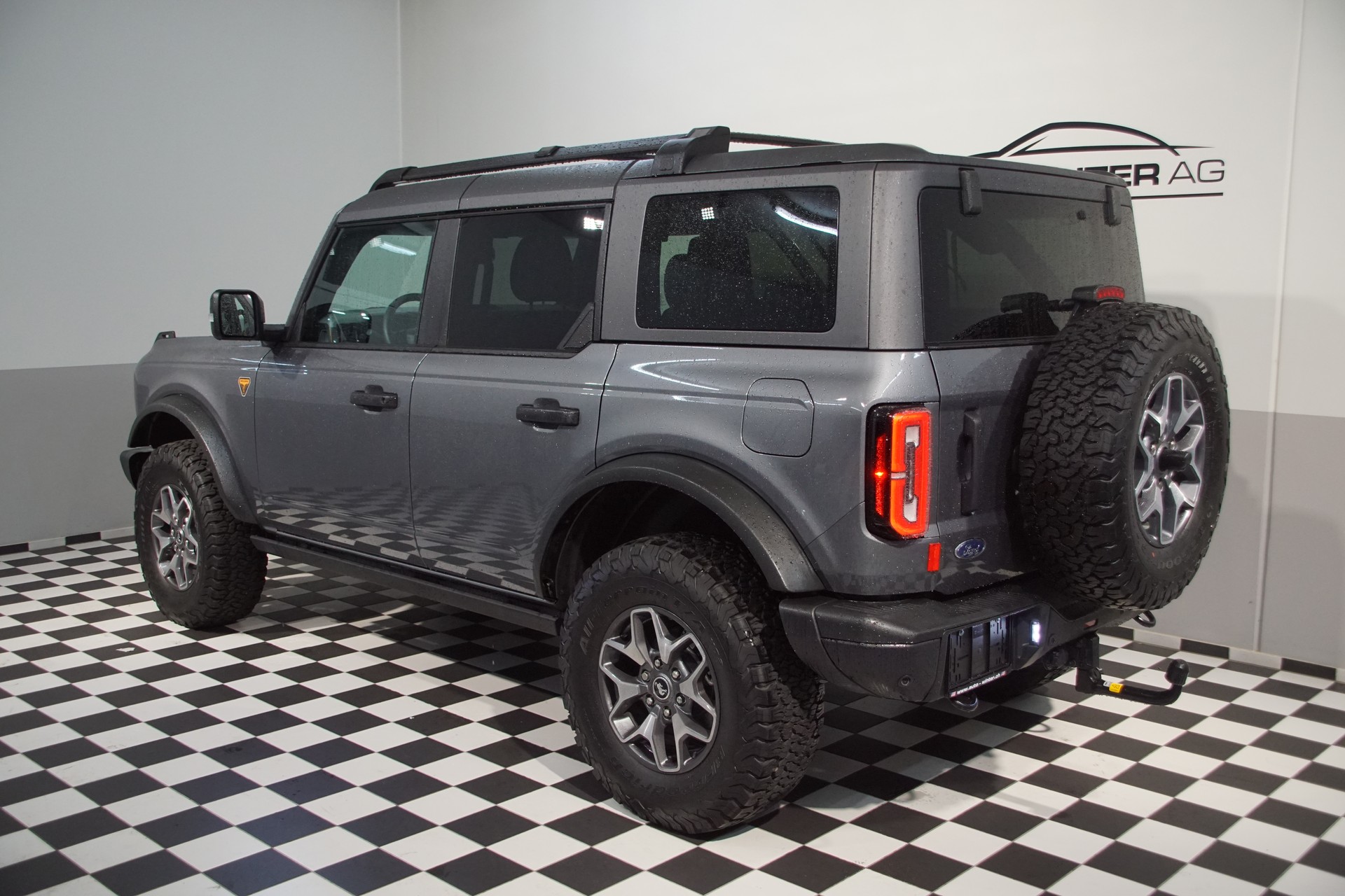 FORD Bronco 2.7 EcoB Badlands e-4WD EU-Modell (AHK)-image-10
