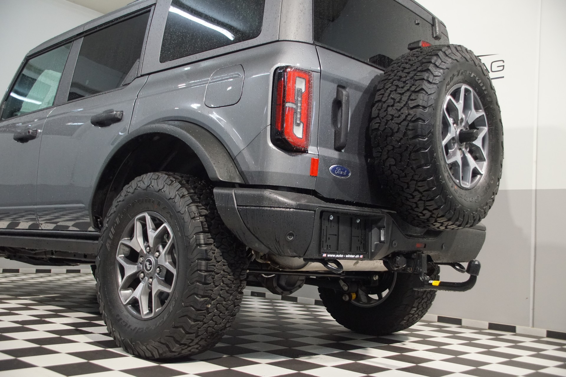 FORD Bronco 2.7 EcoB Badlands e-4WD EU-Modell (AHK)-image-12