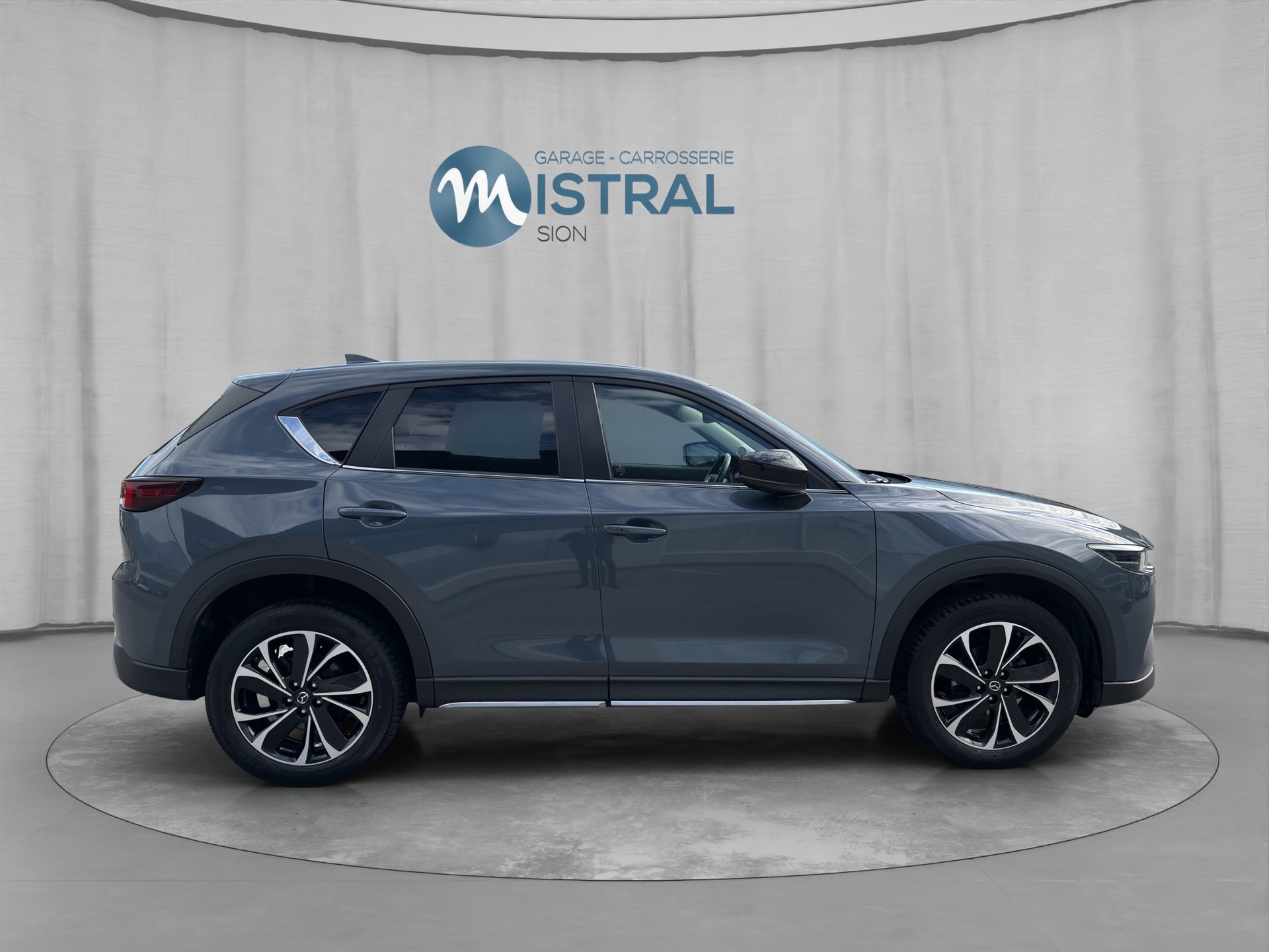 MAZDA CX-5 SKYACTIV-G 194 Newground AWD Automat-image-5