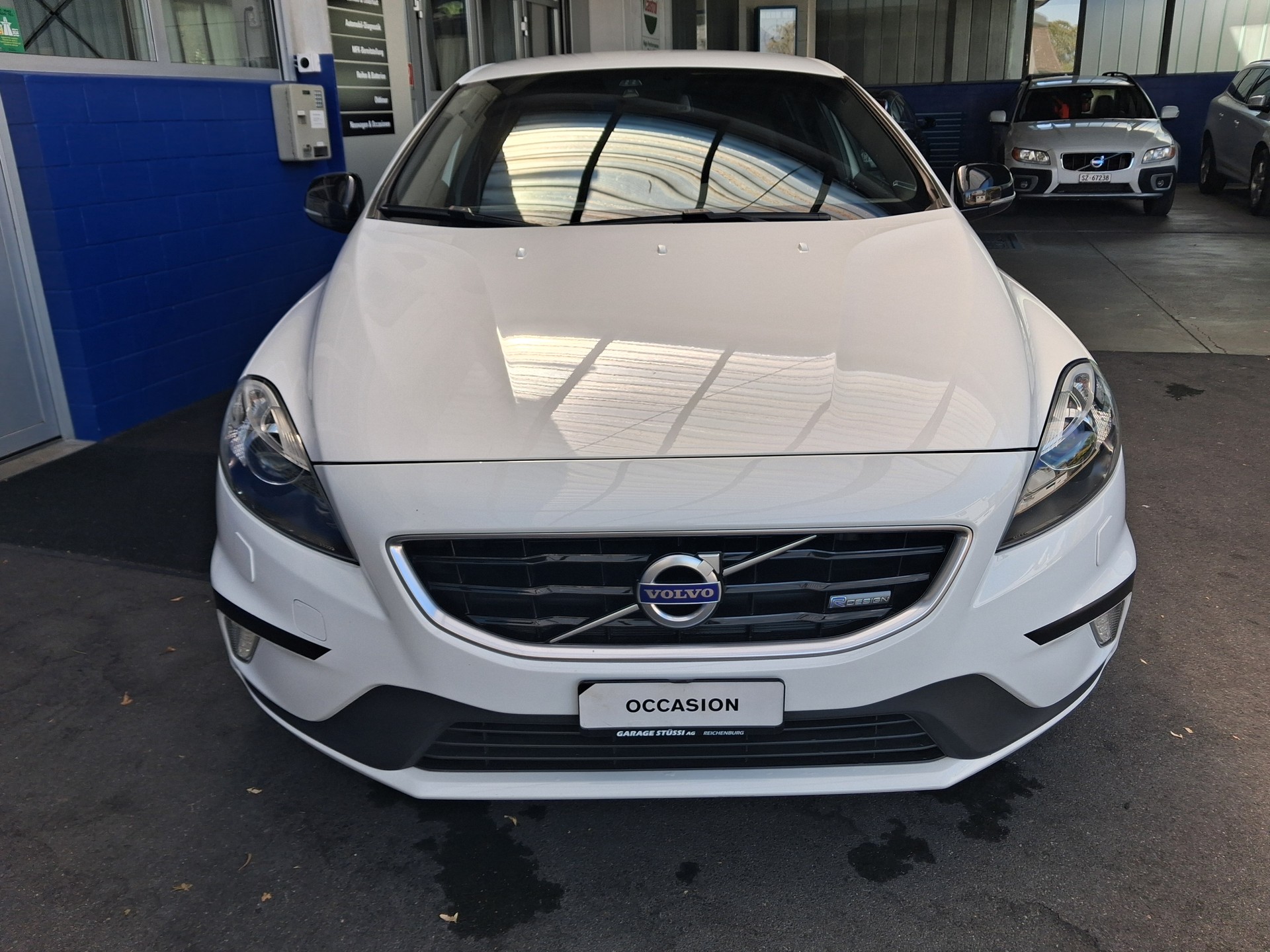 VOLVO V40 Sport200-image-5