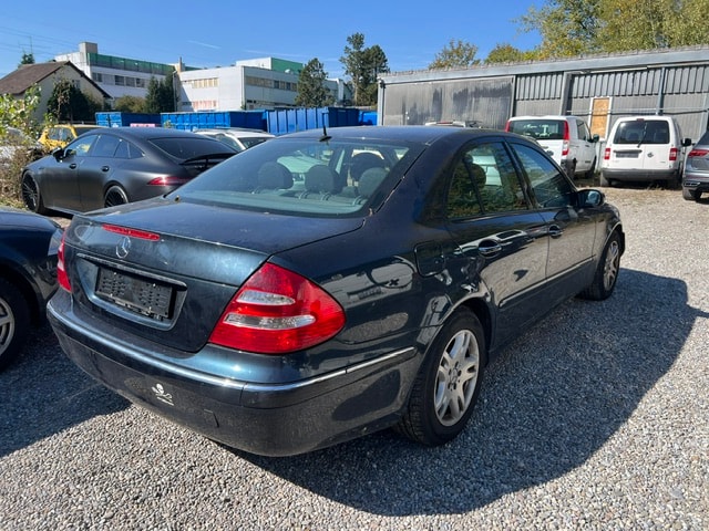 MERCEDES-BENZ E 350 Elégance 7G-Tronic-image-12