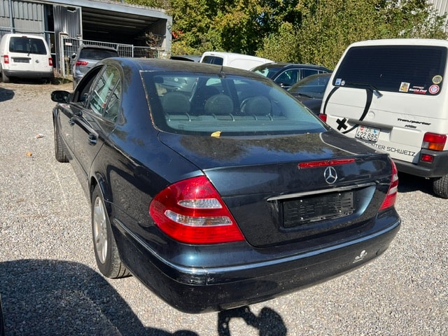 MERCEDES-BENZ E 350 Elégance 7G-Tronic-image-11