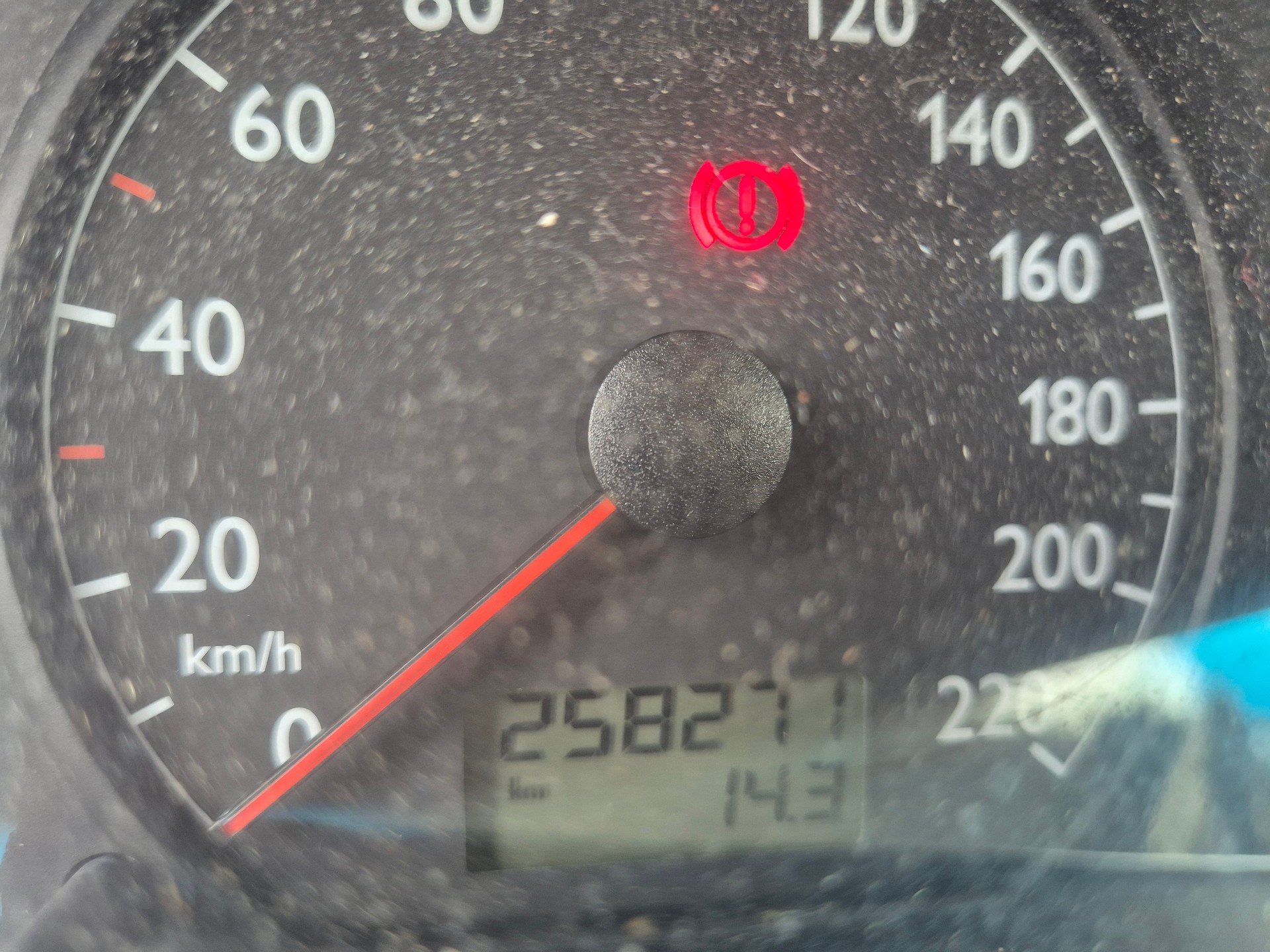 VW Polo 1.4 TDI Highline-image-11