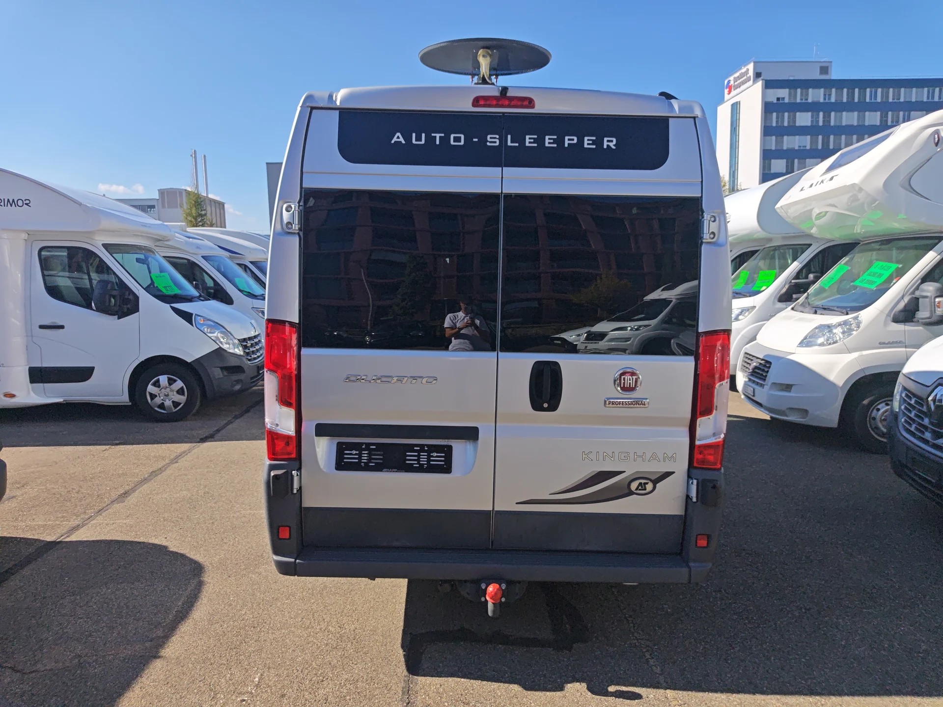 AUTO-SLEEPERS AS Kingham-image-2