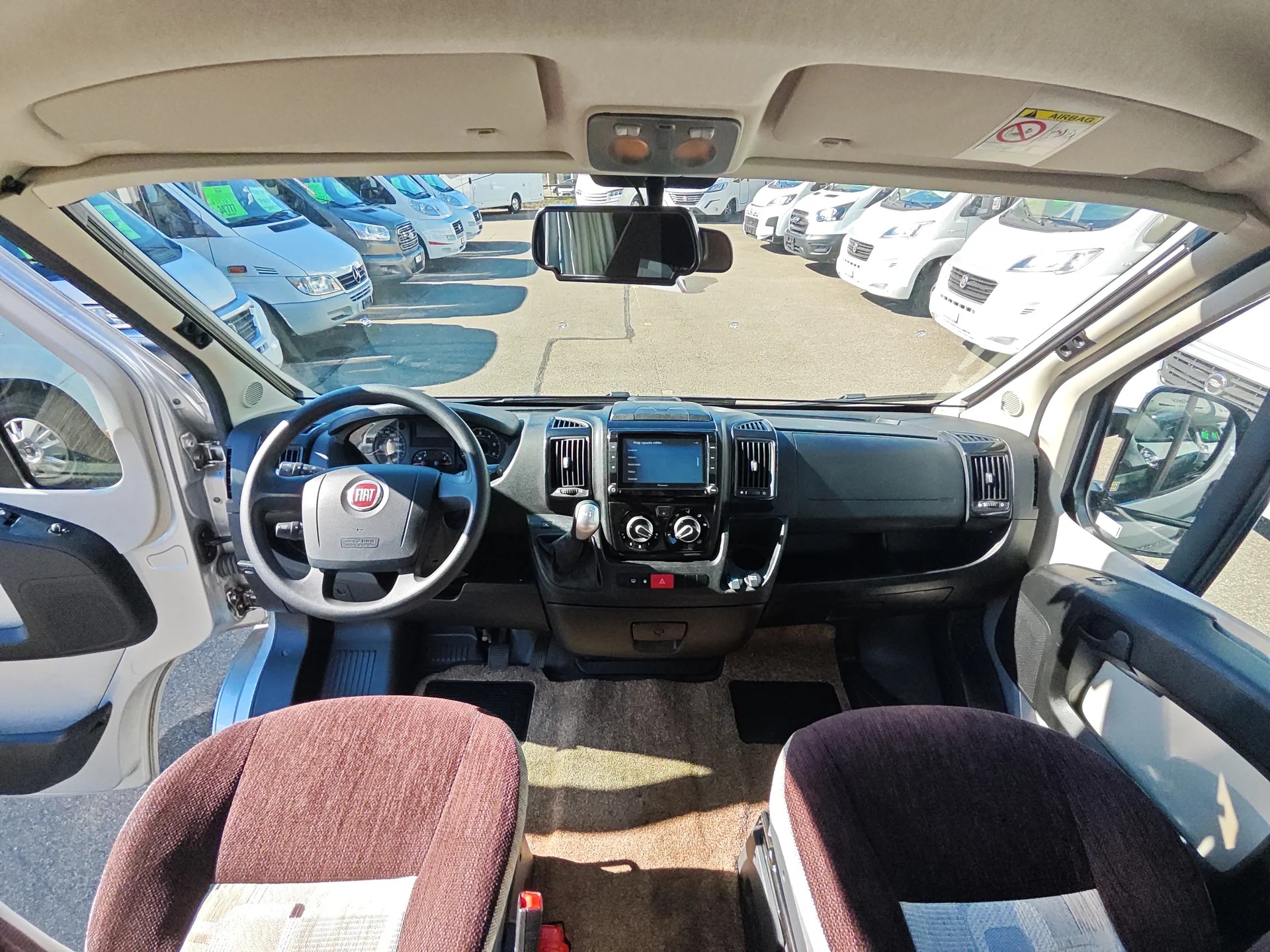 AUTO-SLEEPERS AS Kingham-image-12