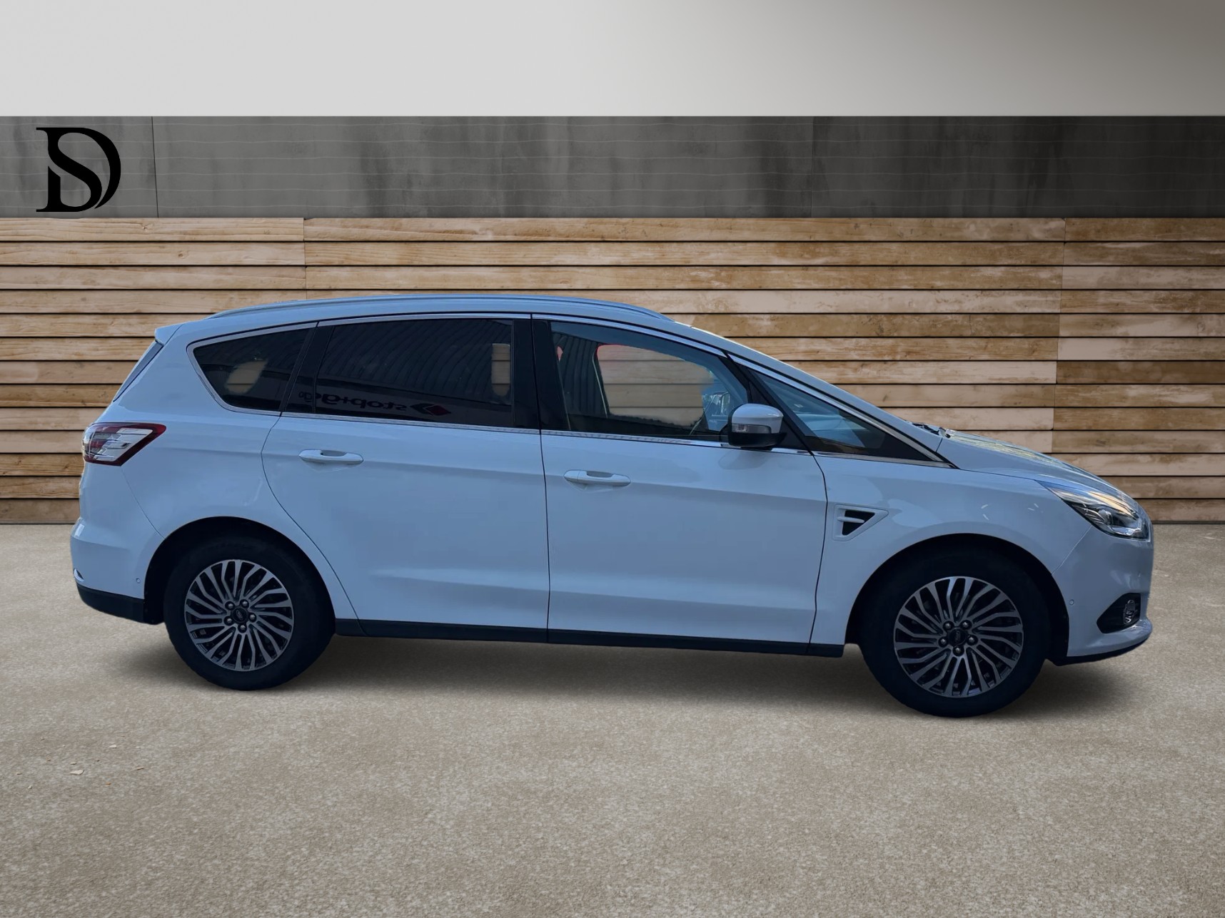 FORD S-Max 2.0 TDCi Titanium Automatic-image-2