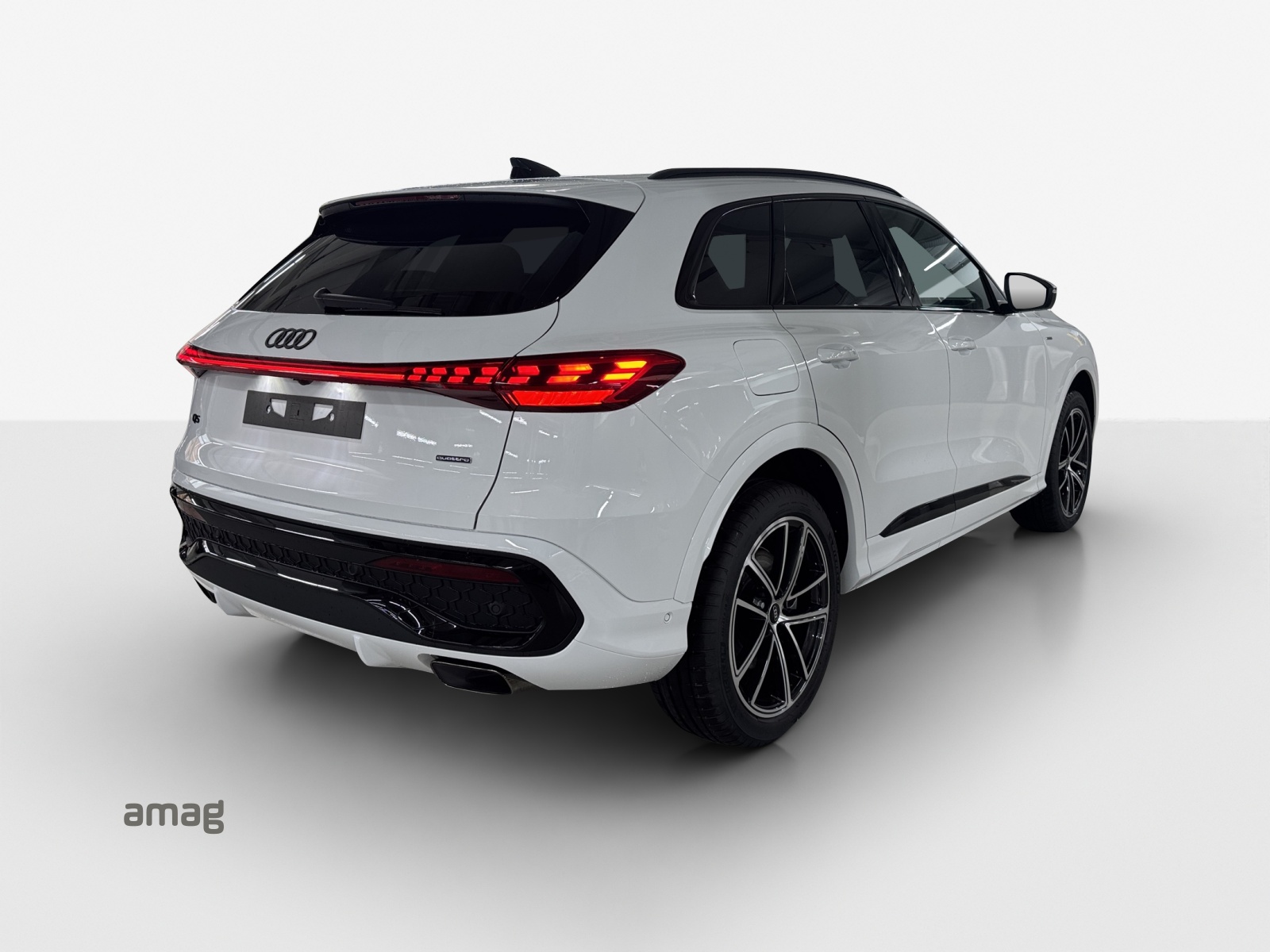 AUDI Q5 e-hybrid quattro 220 kW S-tronic-image-4