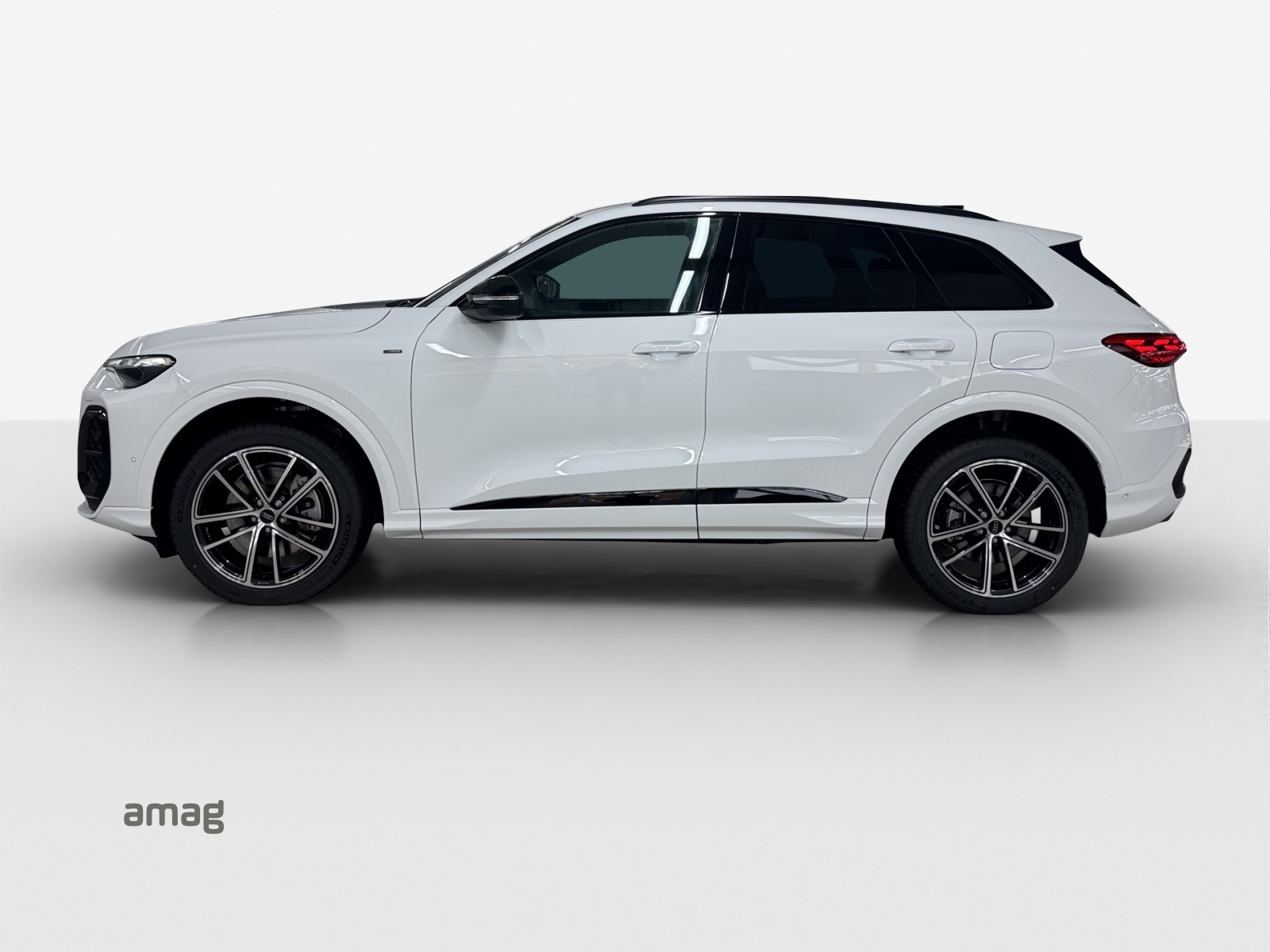 AUDI Q5 e-hybrid quattro 220 kW S-tronic-image-1
