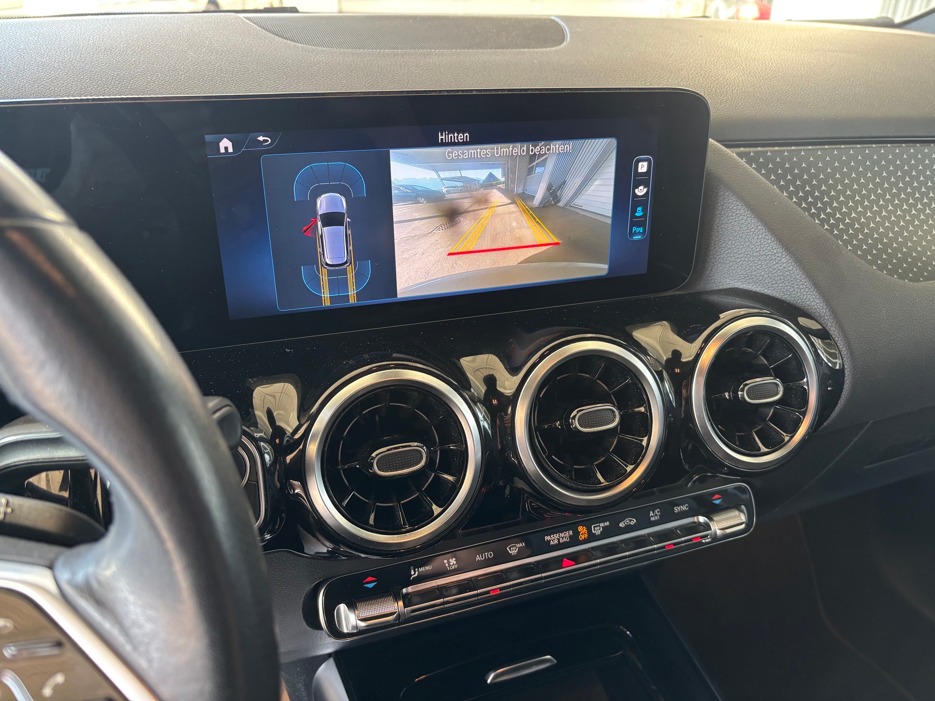MERCEDES-BENZ B 220 d Progressive 8G-DCT-image-8