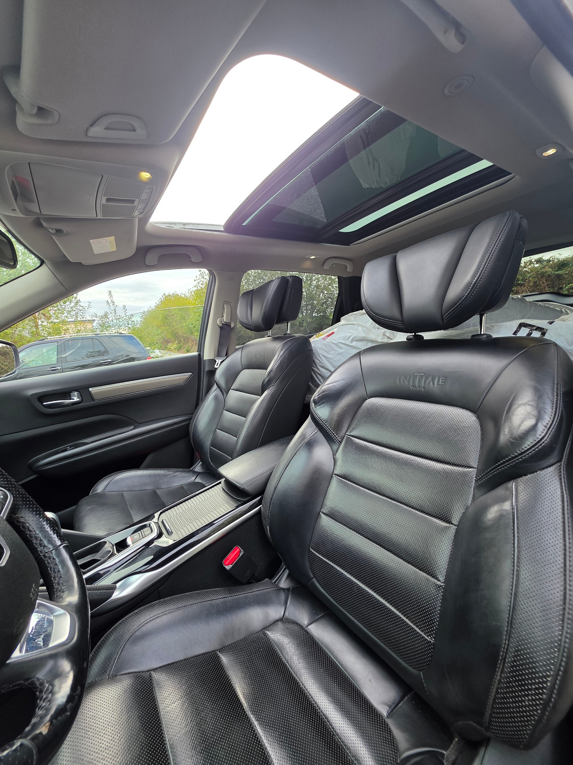 RENAULT Koleos 2.0 dCi Initiale Paris 4x4 Xtronic CVT-image-10