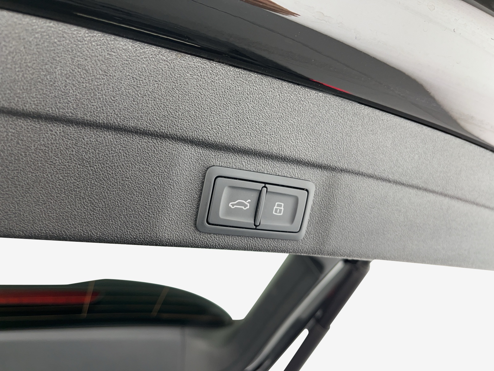 AUDI A5 Avant TFSI quattro 150 kW S tronic-image-13