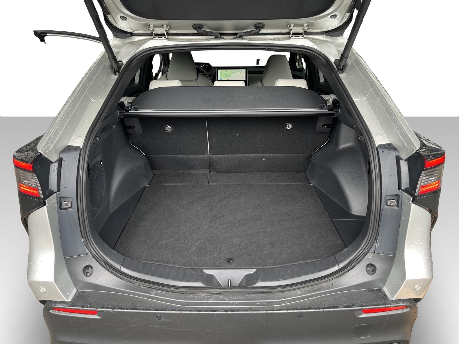 TOYOTA bZ4X Premium AWD-image-11