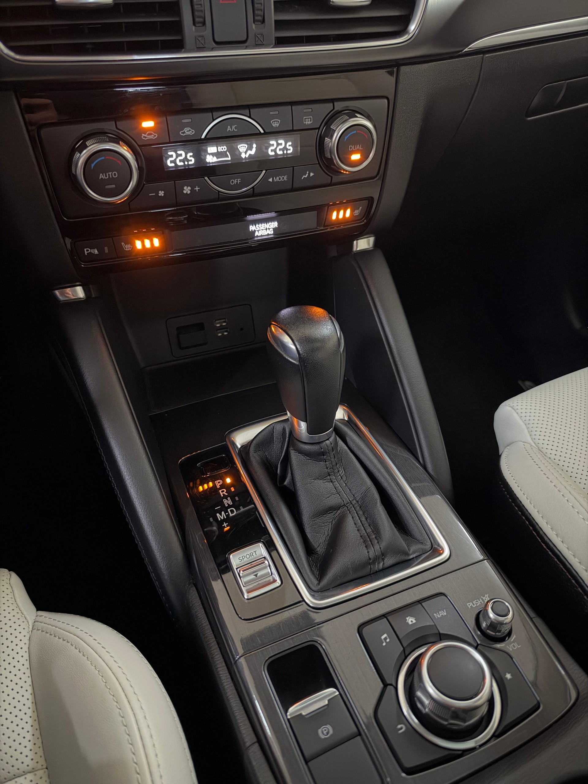MAZDA CX-5 2.0 Revolution AWD Automatic-image-18