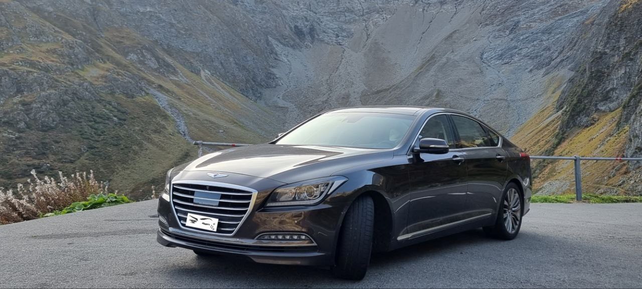 HYUNDAI Genesis 3.8 V6 Automatic-image-6
