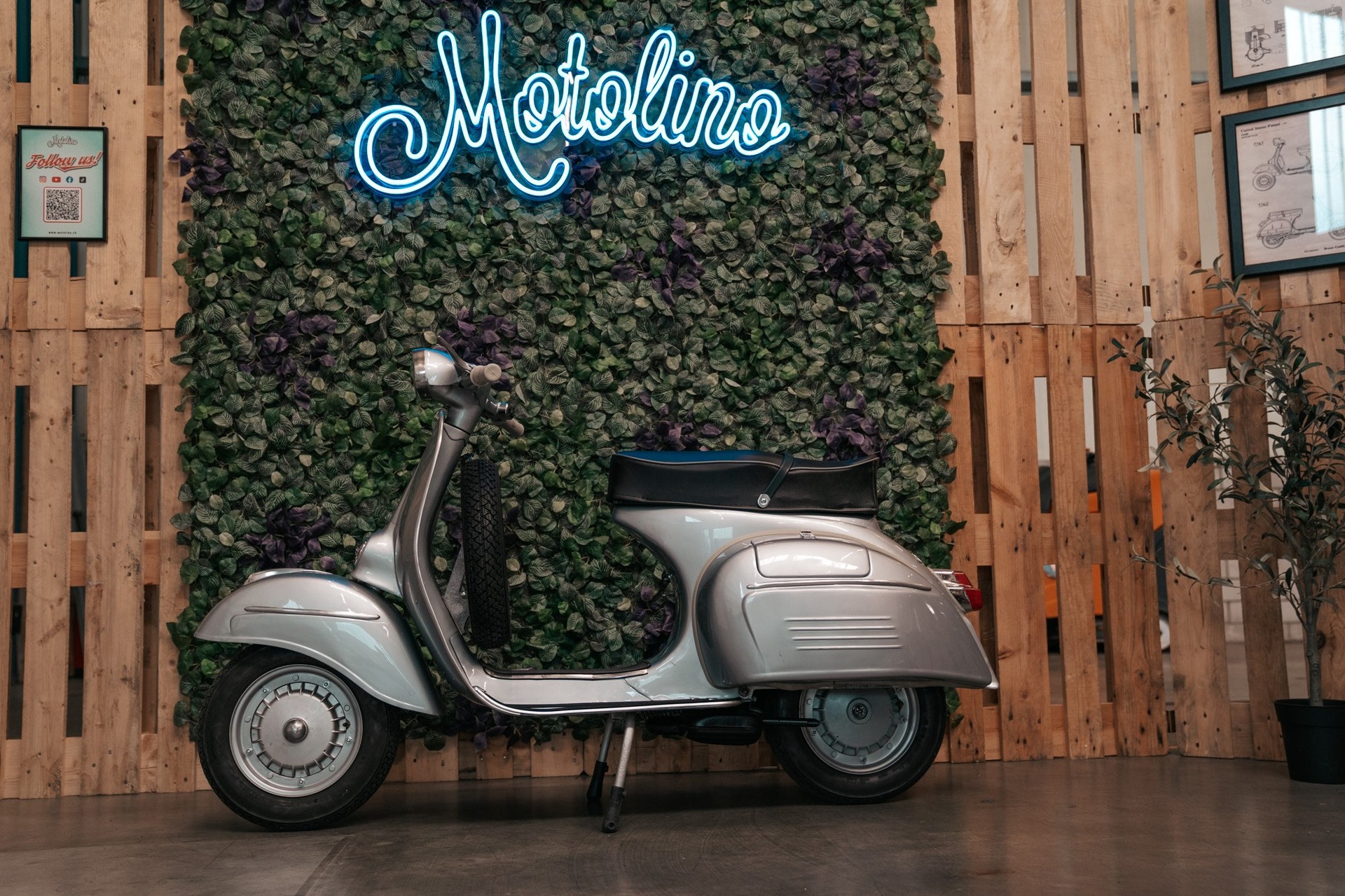 PIAGGIO Vespa Sprint 150-showroom-element-2