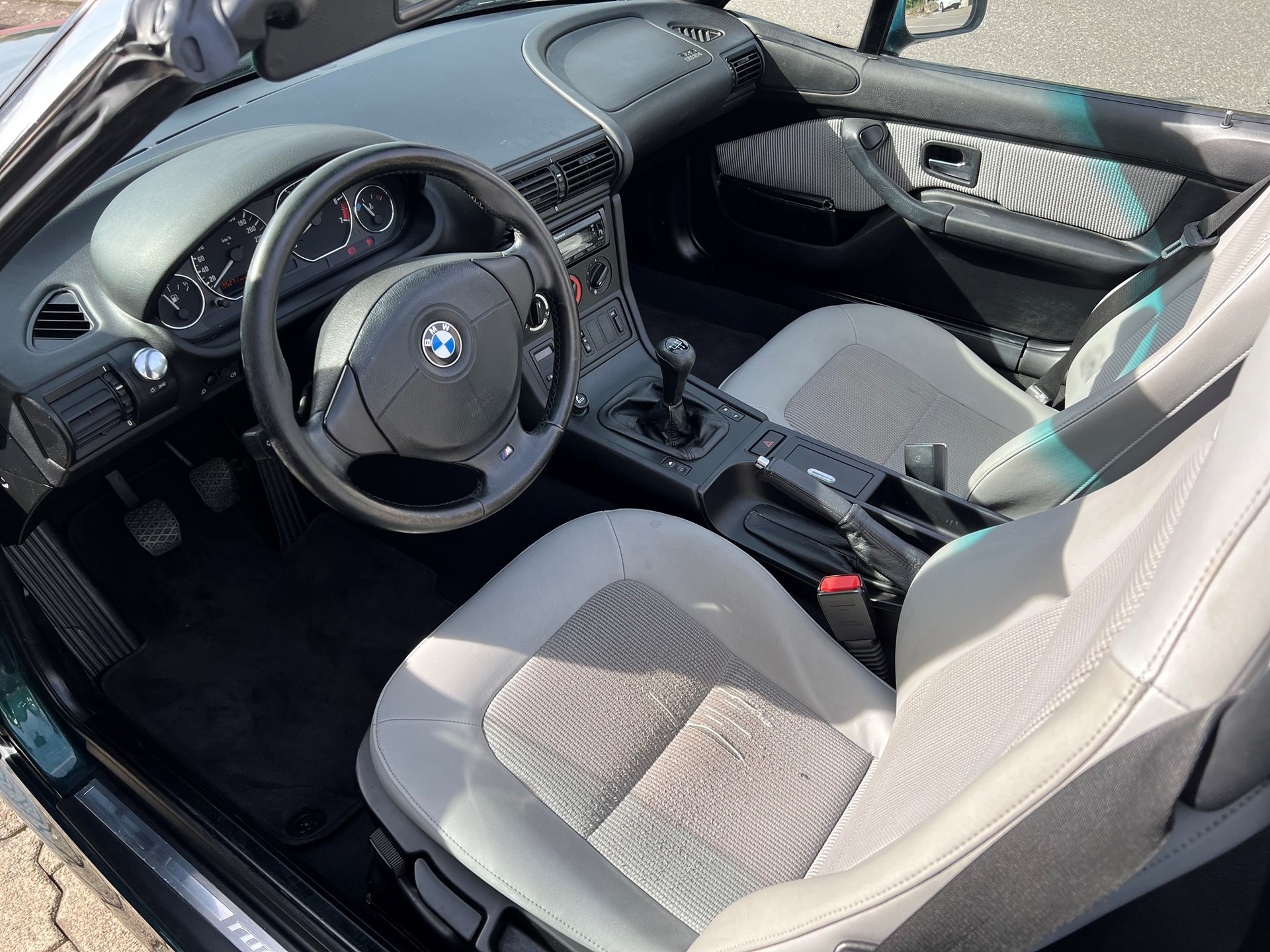 BMW Z3 1.9i Roadster-image-4