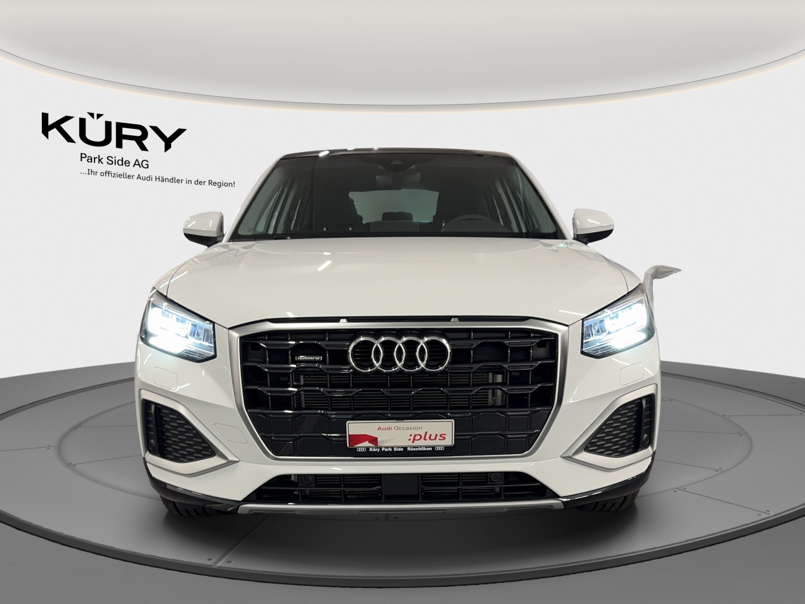 AUDI Q2 35 TDI S line quattro S-tronic-image-1