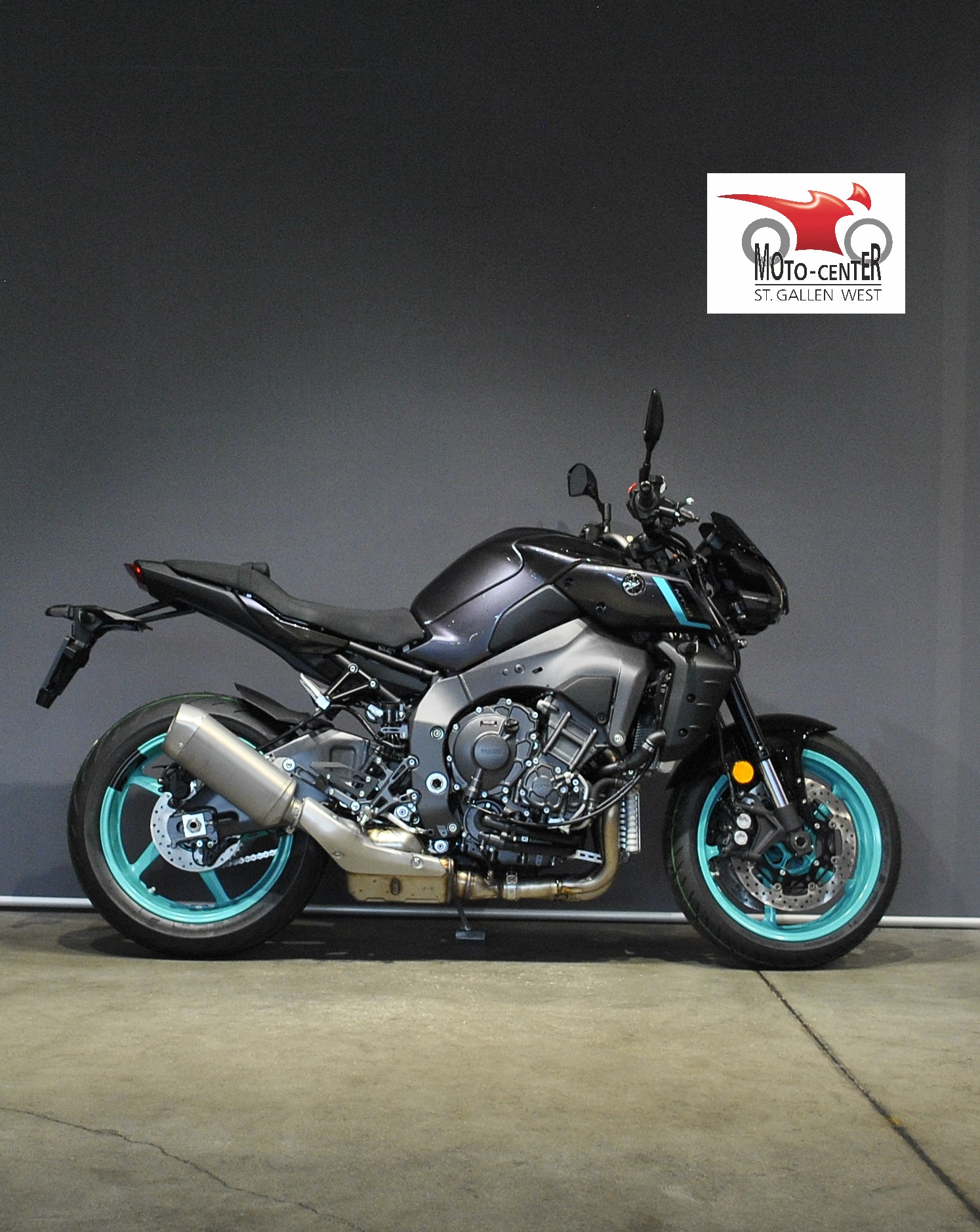 YAMAHA MT-10 ABS-showroom-element-1
