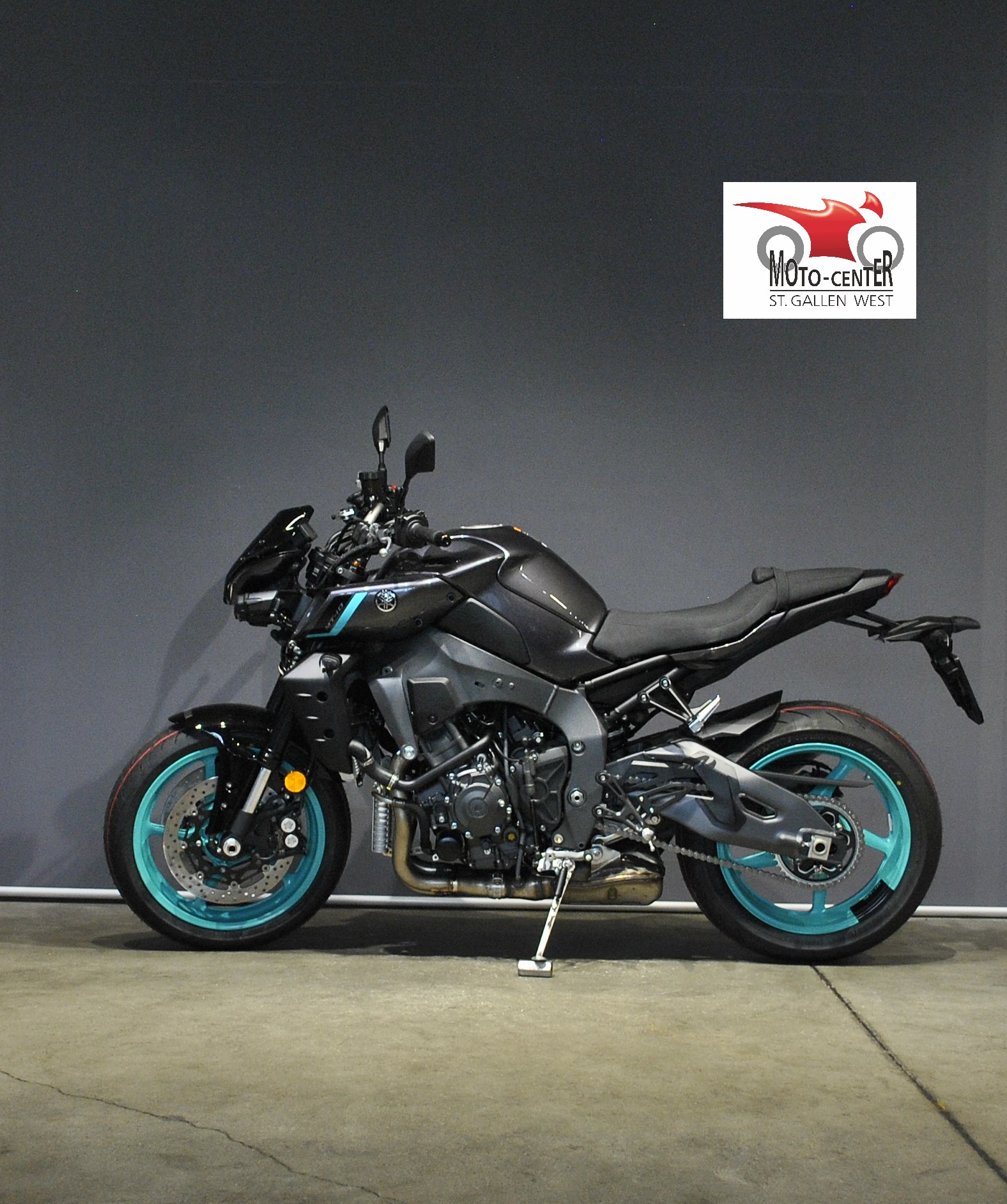 YAMAHA MT-10 ABS-showroom-element-2
