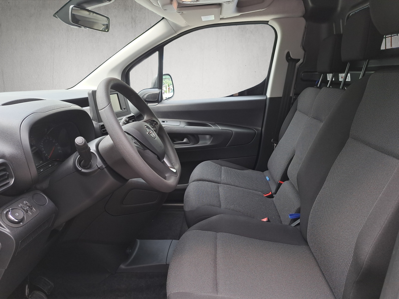 OPEL Combo Cargo 2.4 t 1.5 D S/S (4x4)-image-6
