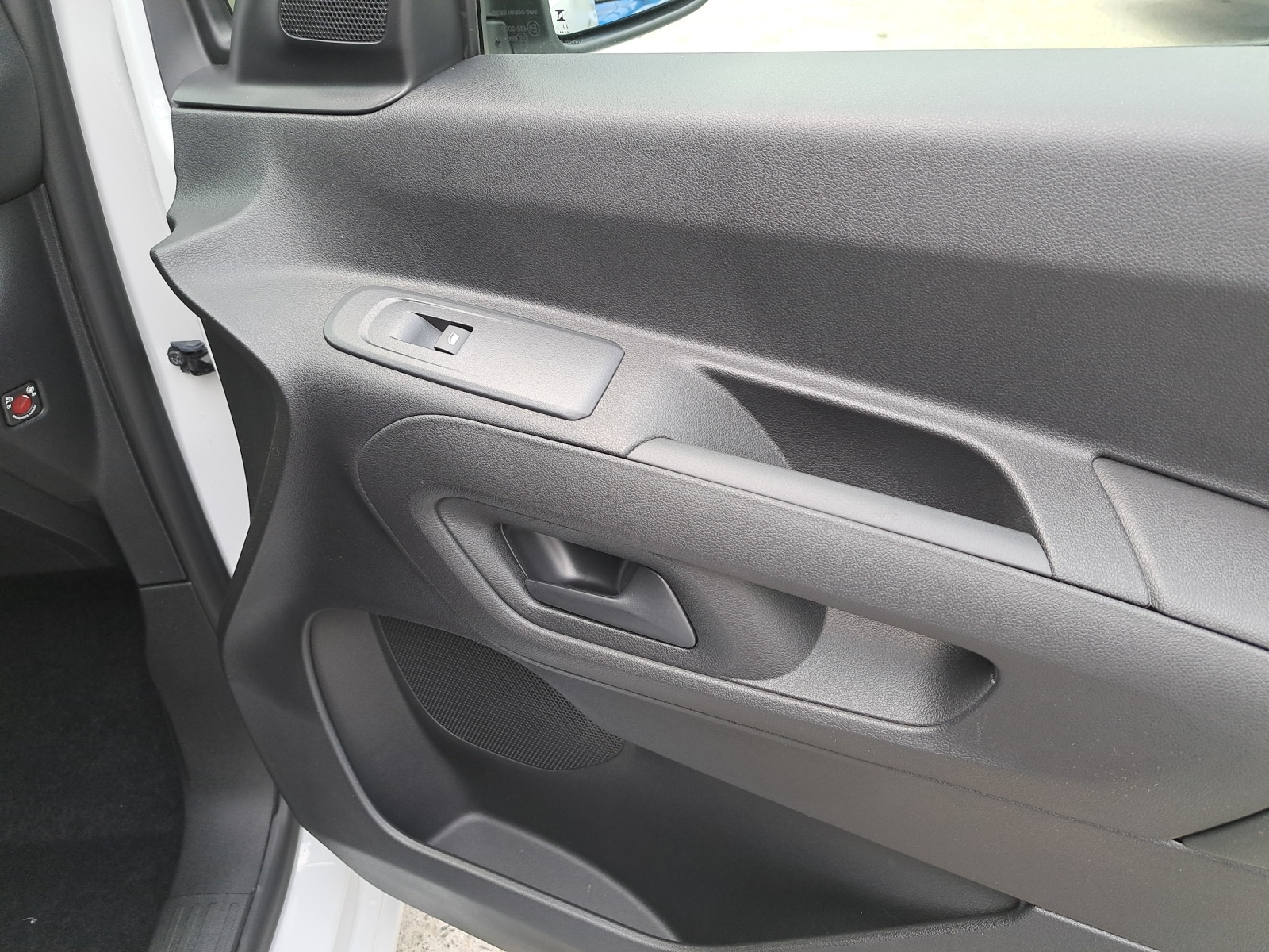 OPEL Combo Cargo 2.4 t 1.5 D S/S (4x4)-image-15