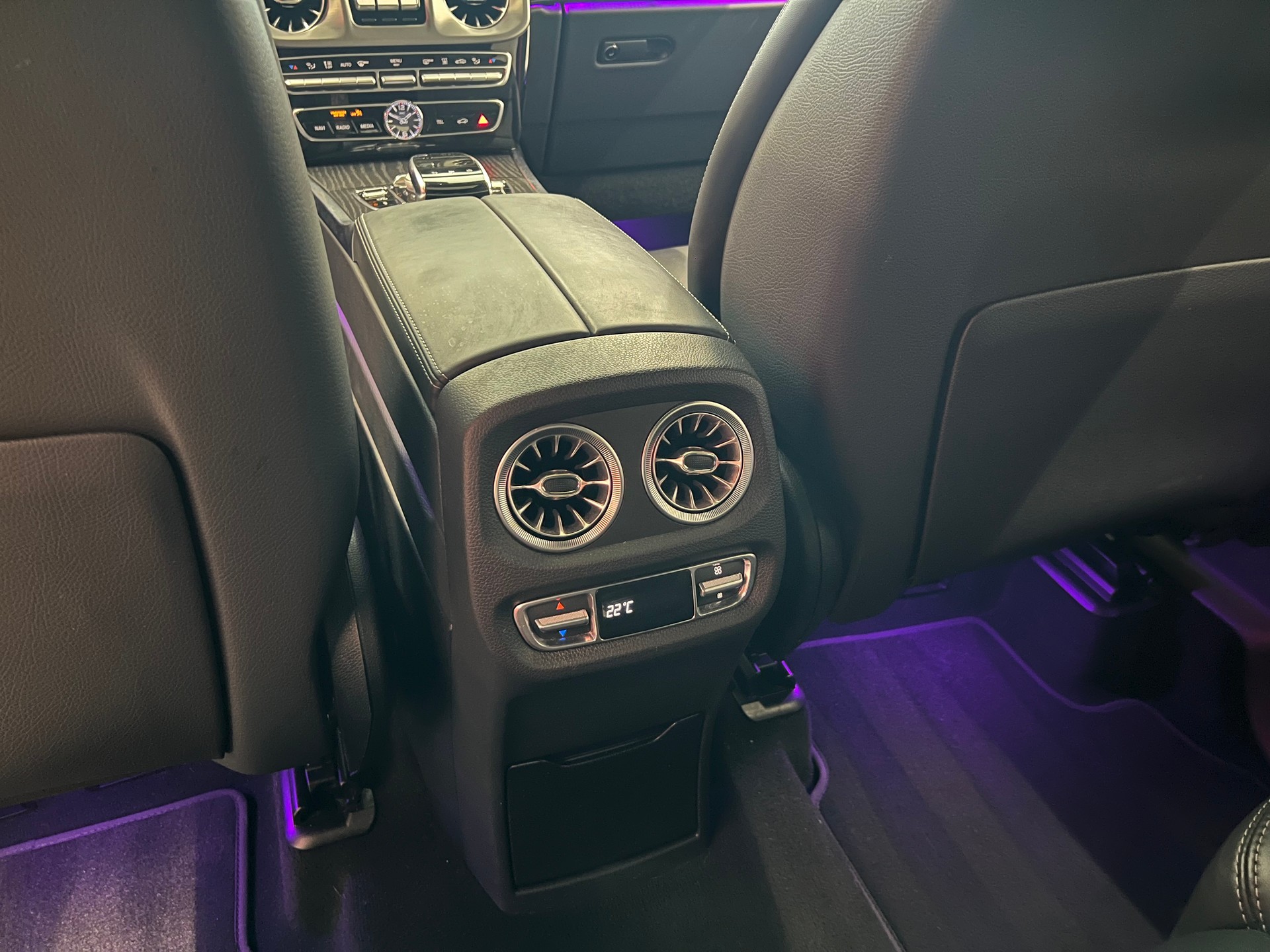 MERCEDES-BENZ G 63 AMG Speedshift Plus G-Tronic-image-17