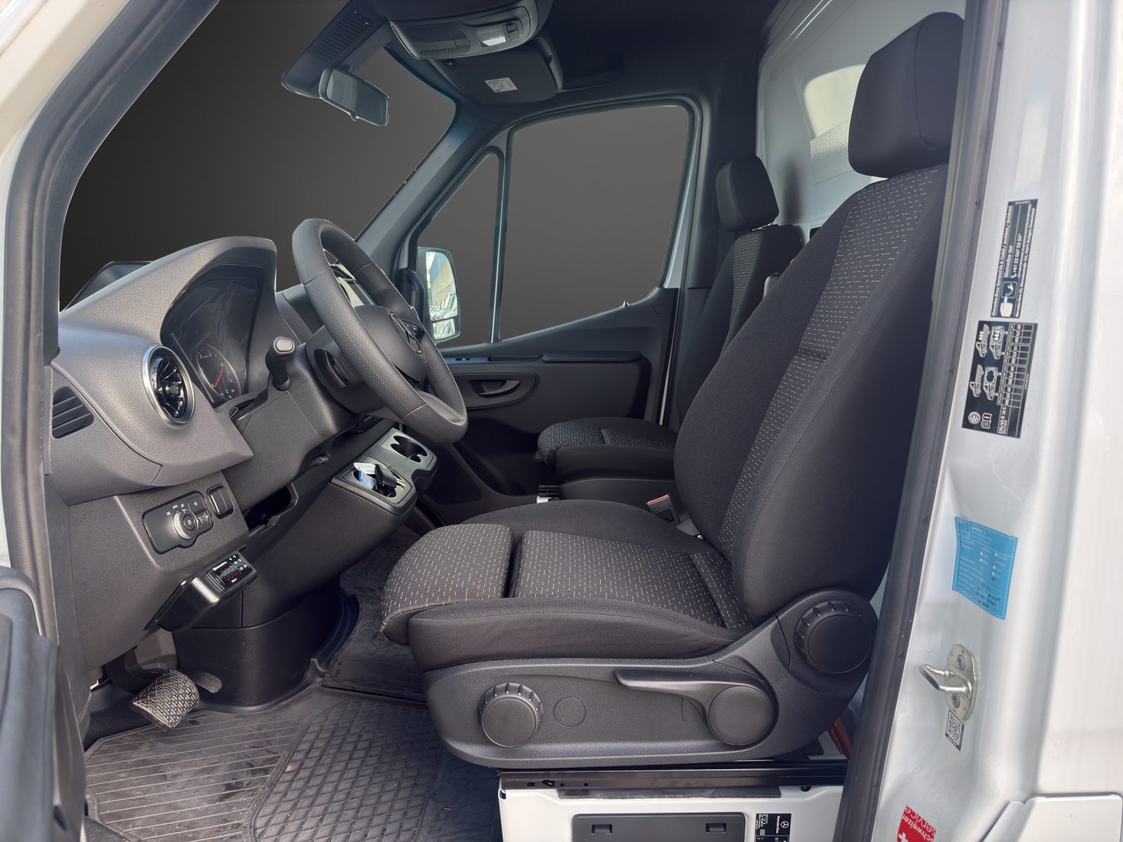 MERCEDES-BENZ Sprinter 315 CDI Standard 9G-TRONIC-image-6