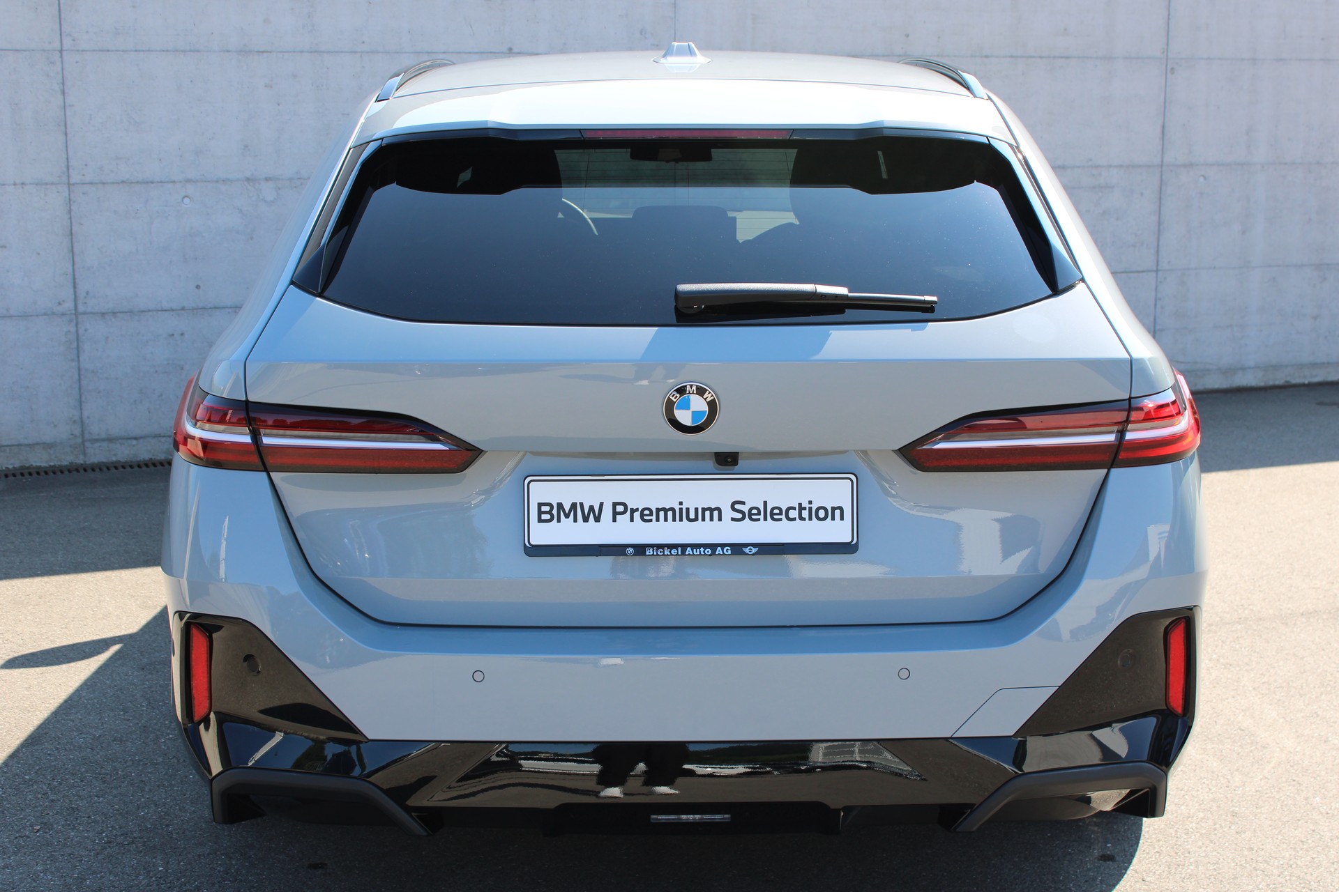 BMW 520d xDrive Touring M Sport-image-4
