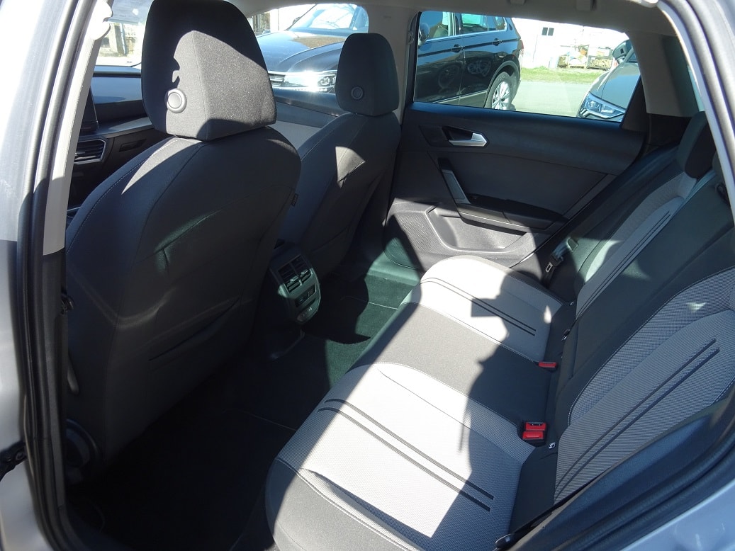 SEAT Leon ST 2.0 TDI Style DSG-image-5