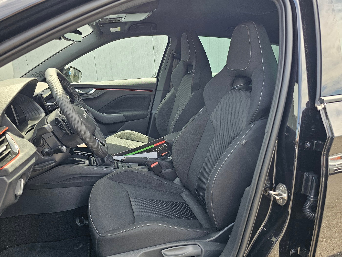 SKODA Scala 1.0 TSI Dynamic DSG-image-8