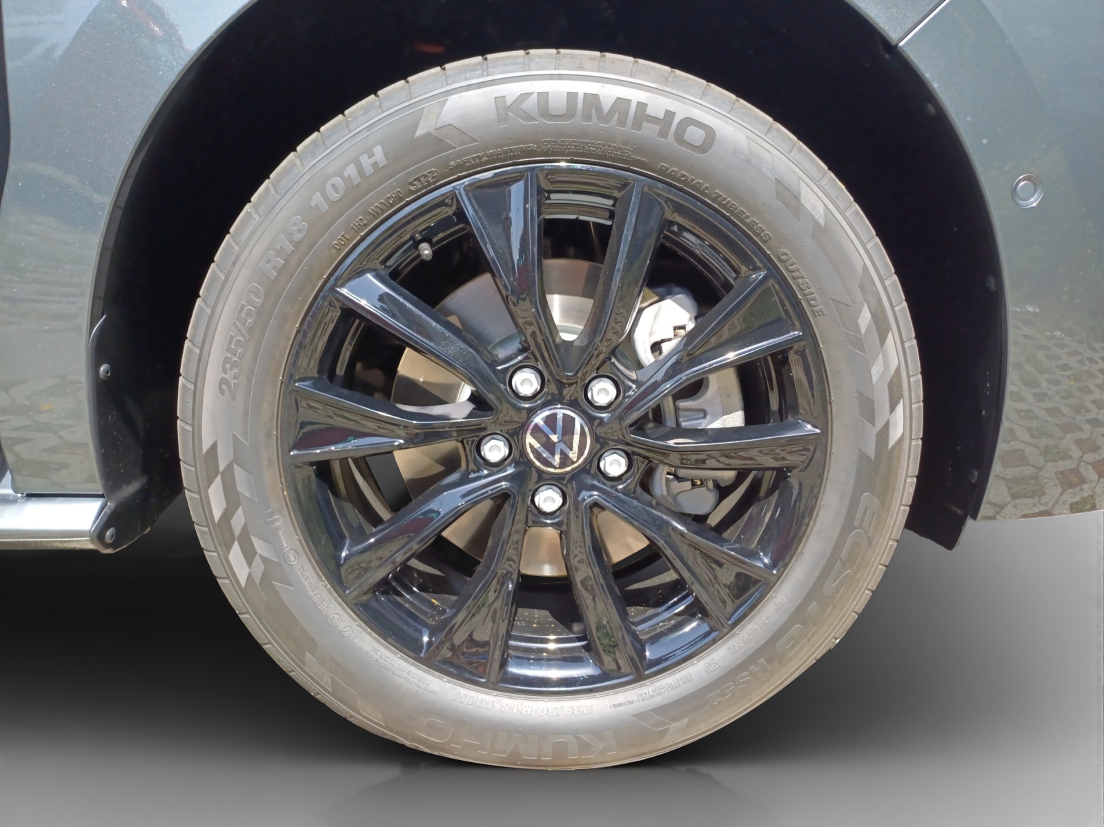VW Multivan 1.5 eHybrid Life Edition 4Motion DSG-image-13