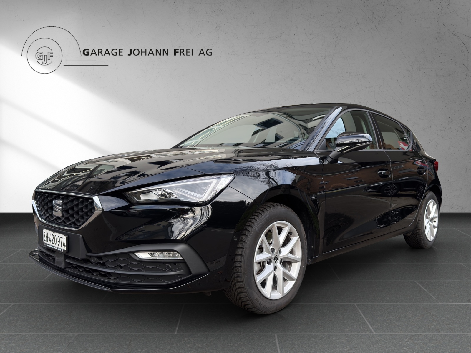 SEAT Leon 1.0 eTSI mHEV Style-image-0