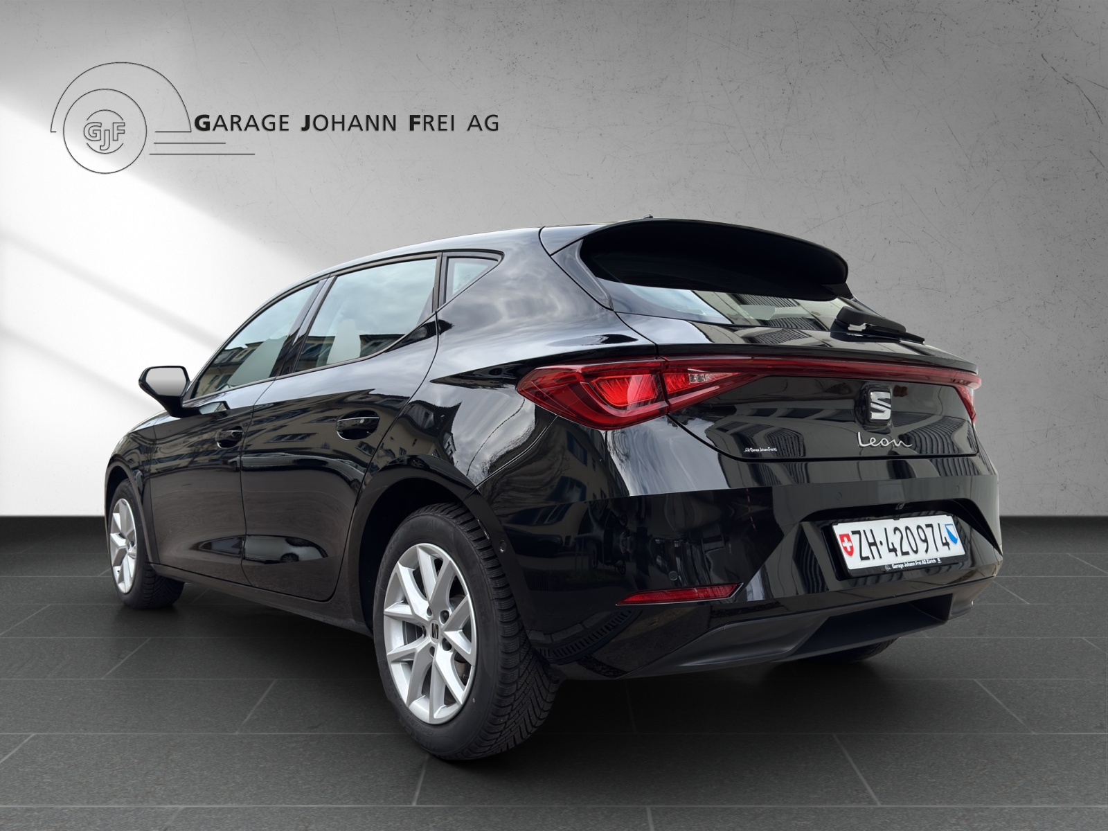 SEAT Leon 1.0 eTSI mHEV Style-image-2