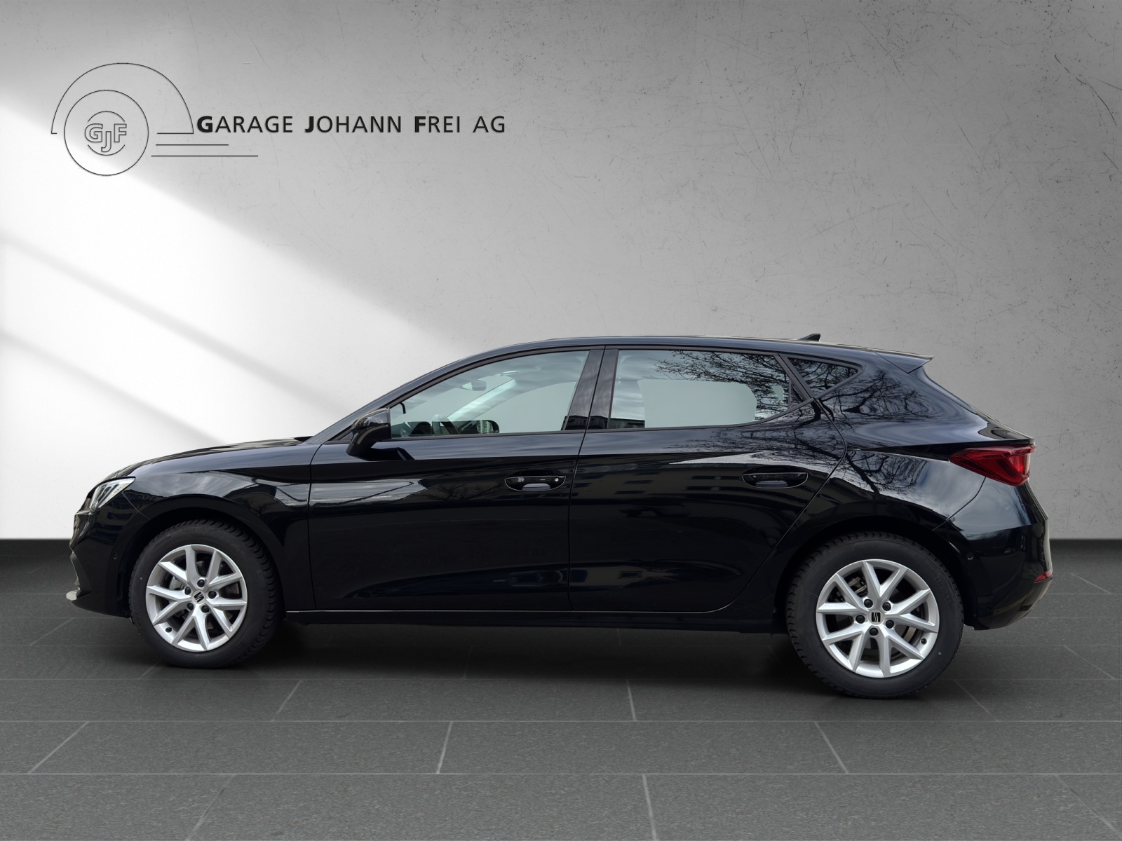SEAT Leon 1.0 eTSI mHEV Style-image-1